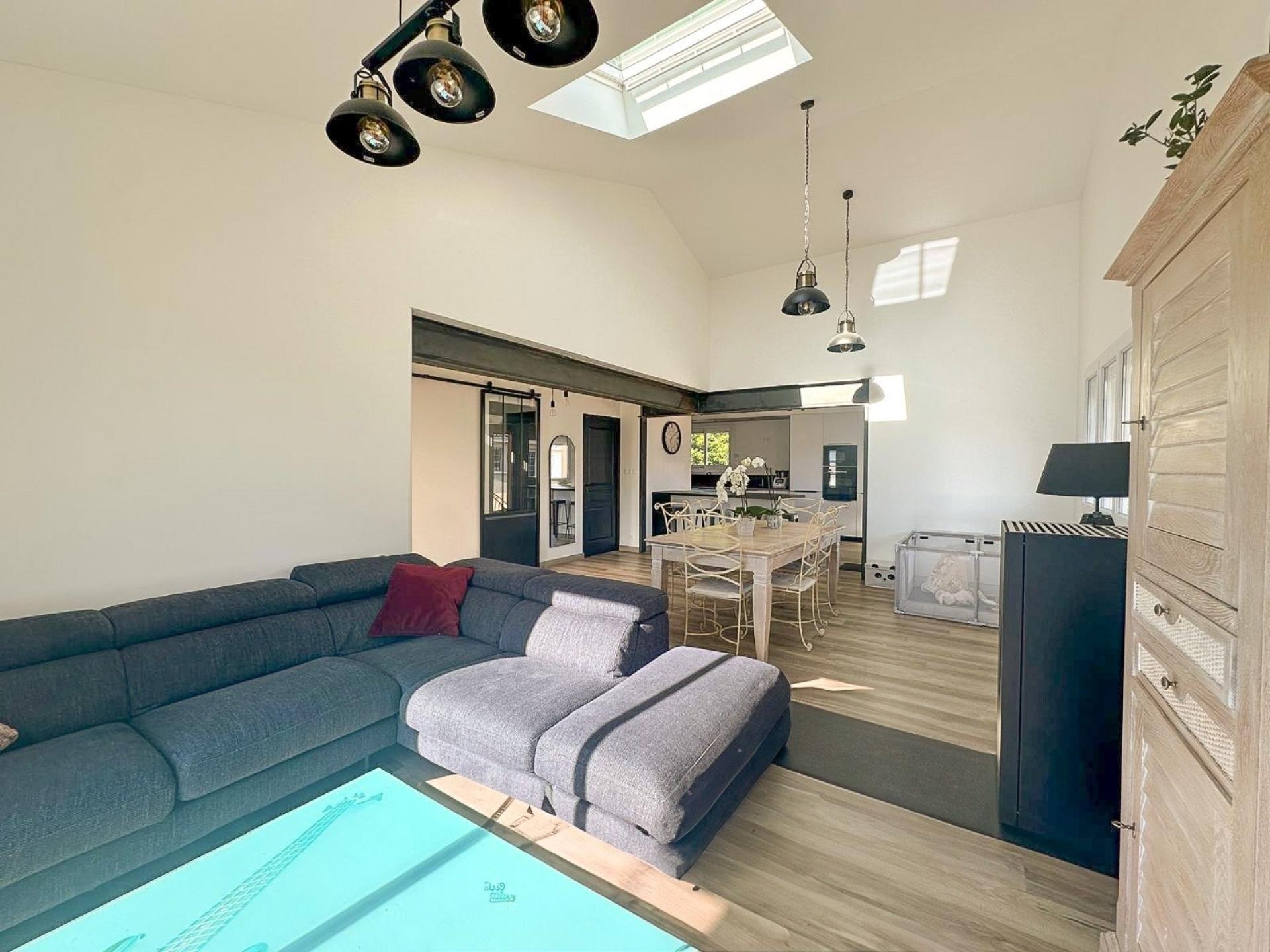 Miniature photo - 4 / 10