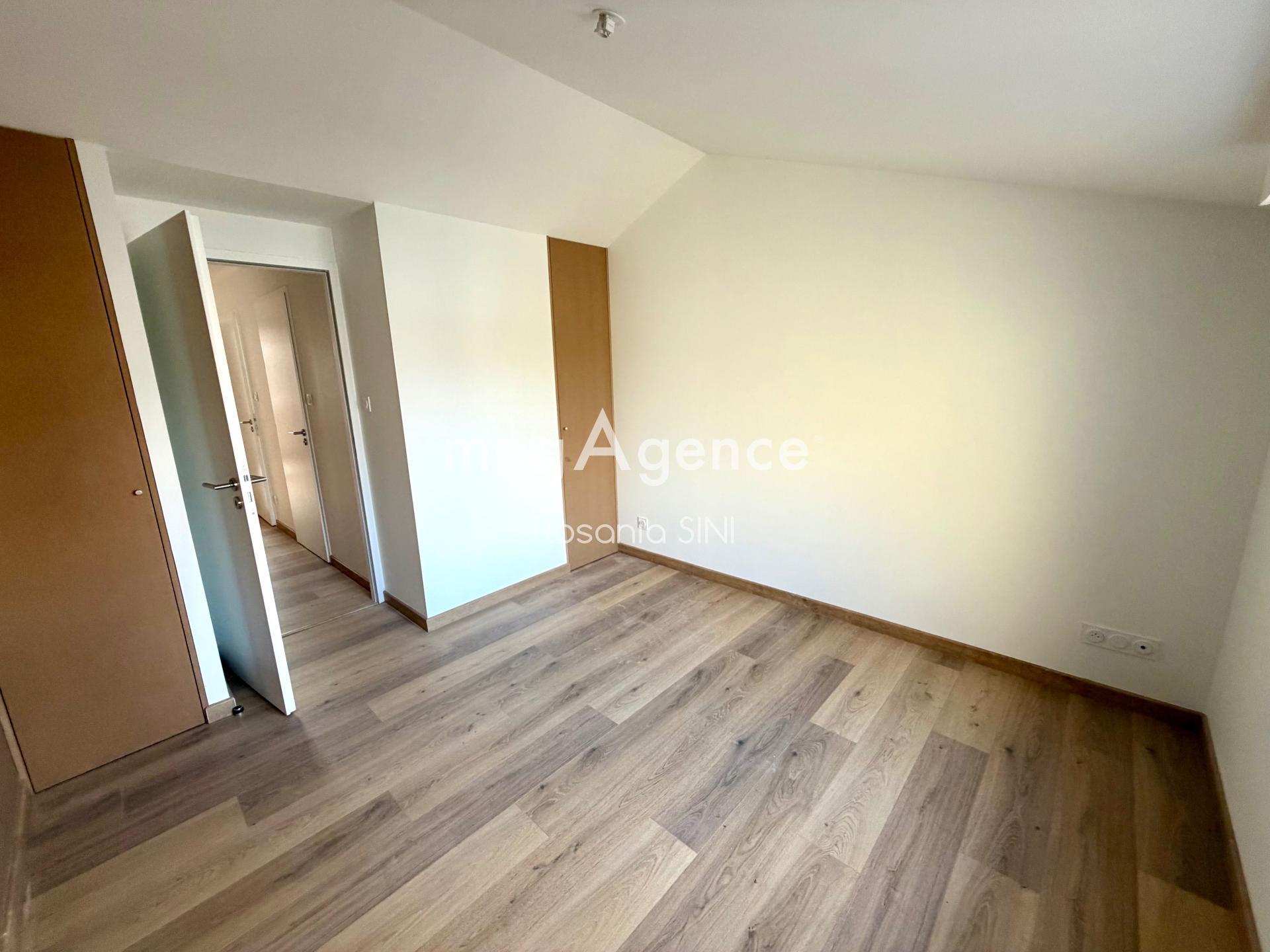 Miniature photo - 4 / 11