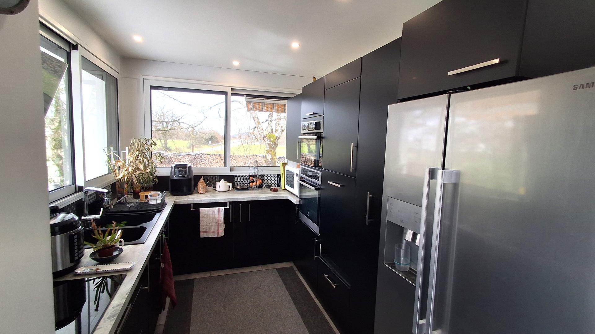 Miniature photo - 5 / 9