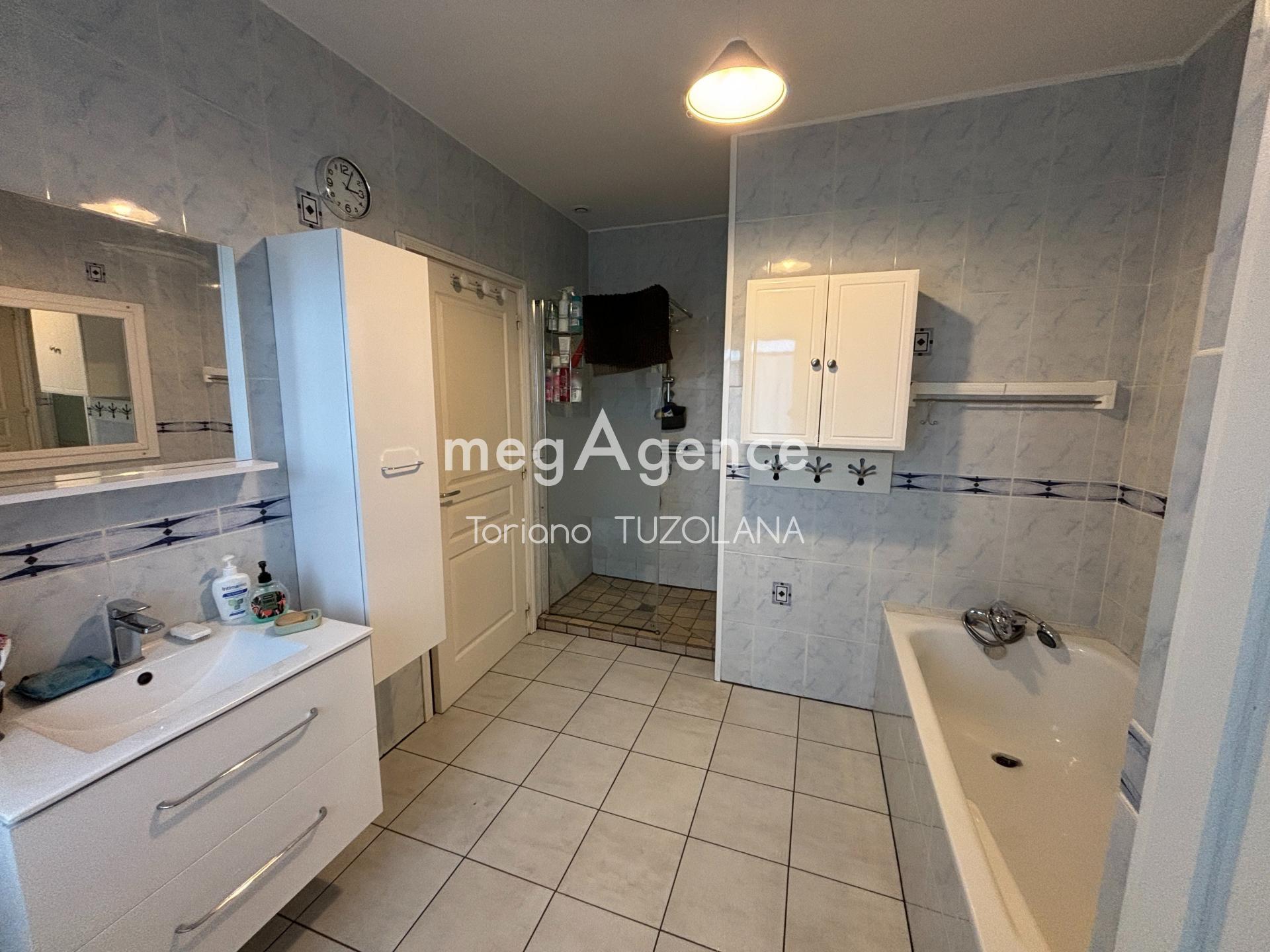 Miniature photo - 5 / 18