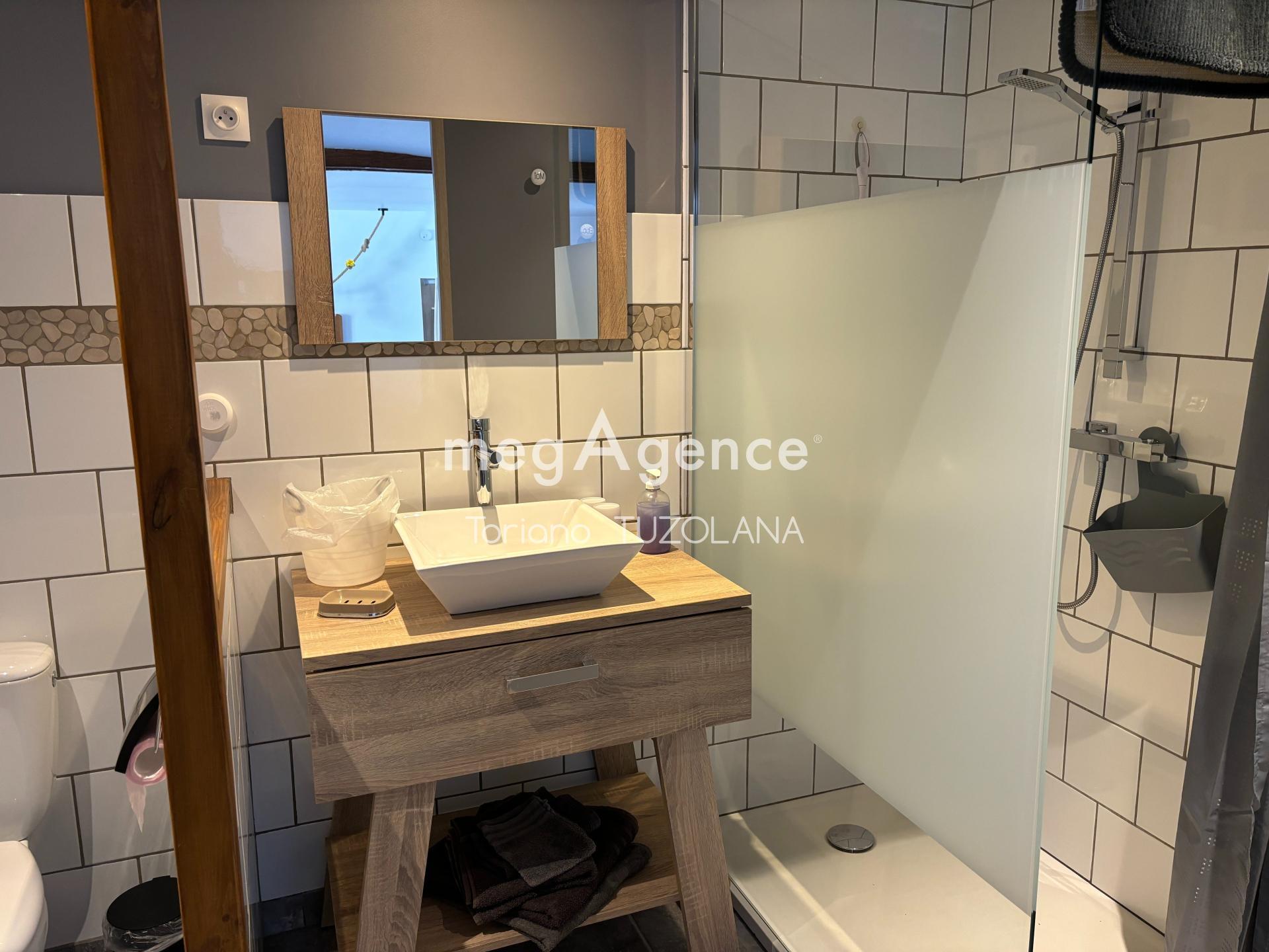 Miniature photo - 9 / 18