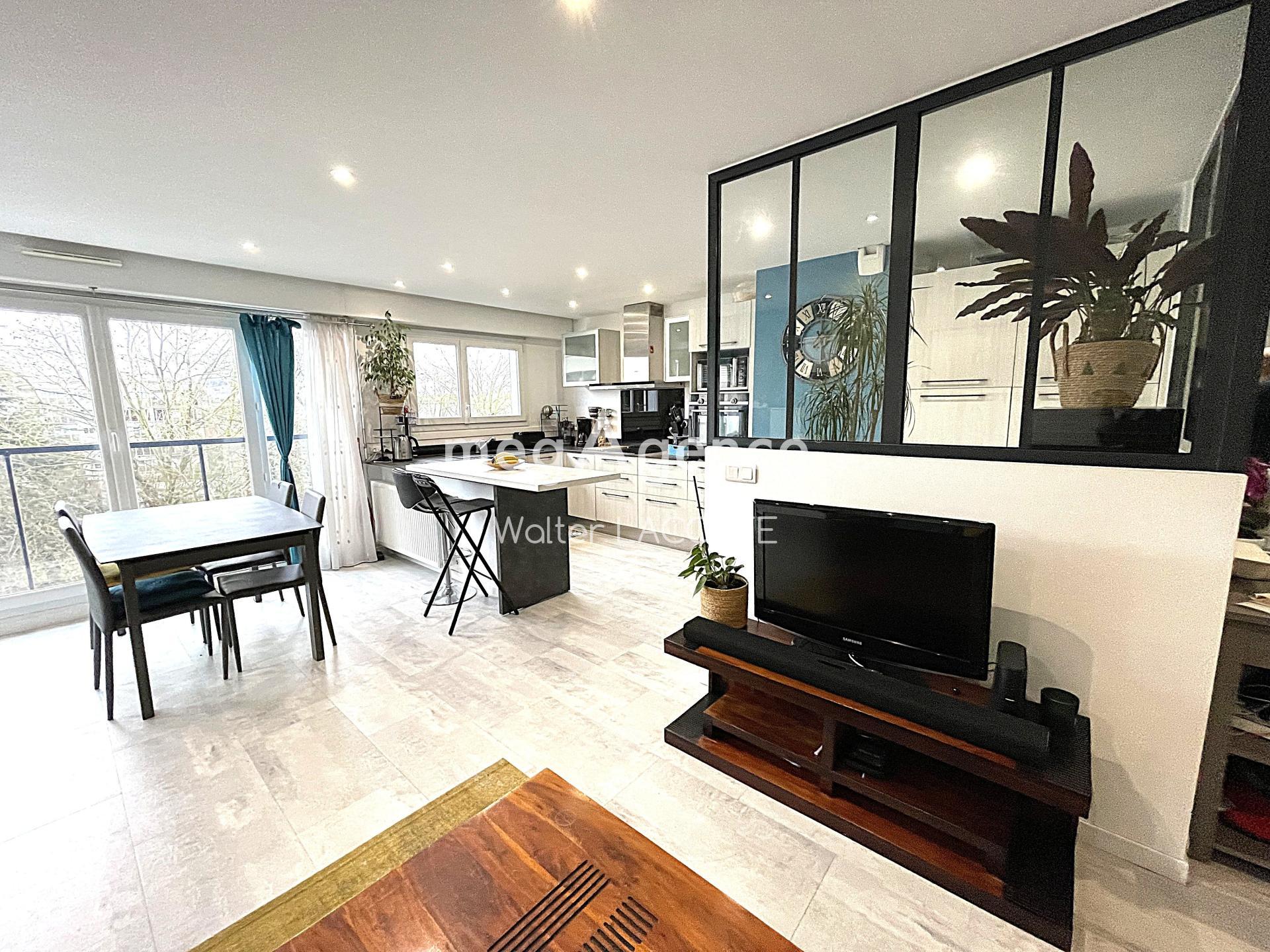 Miniature photo - 2 / 9