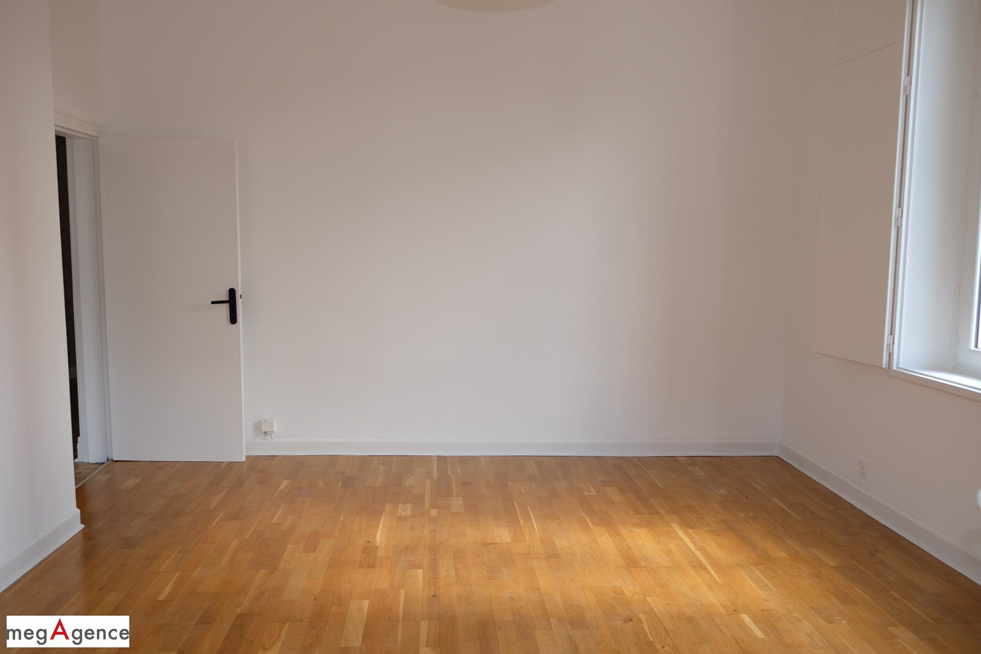 Miniature photo - 13 / 19