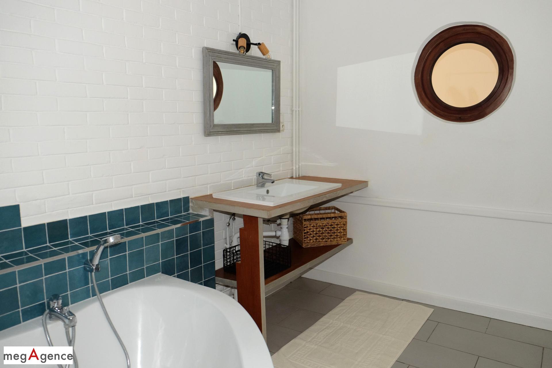 Miniature photo - 18 / 19