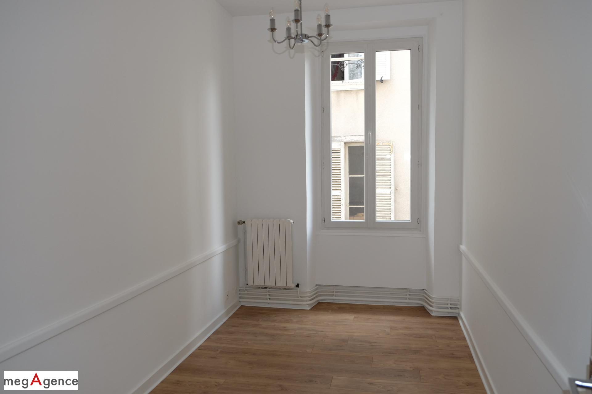 Miniature photo - 15 / 19