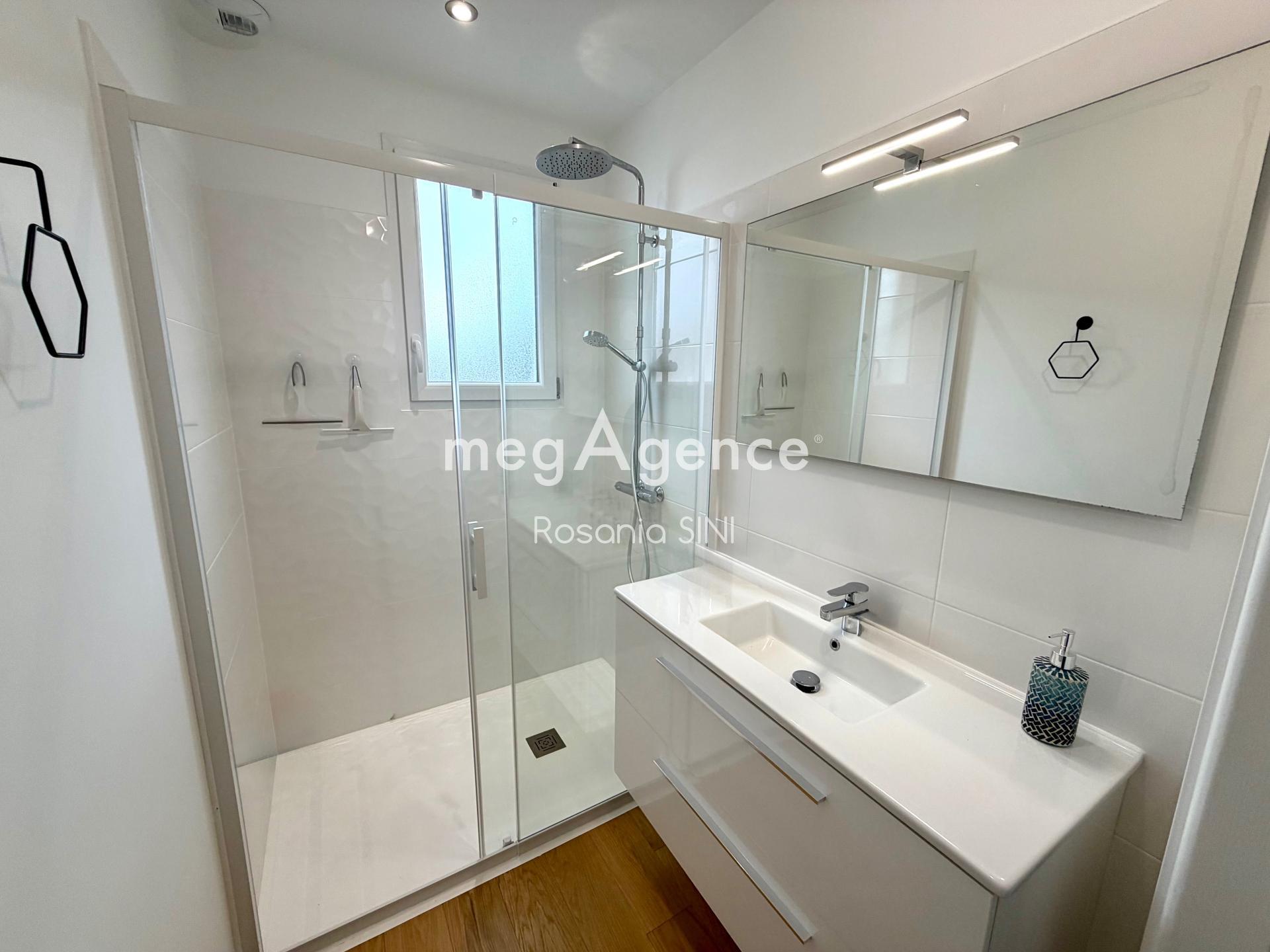 Miniature photo - 9 / 18