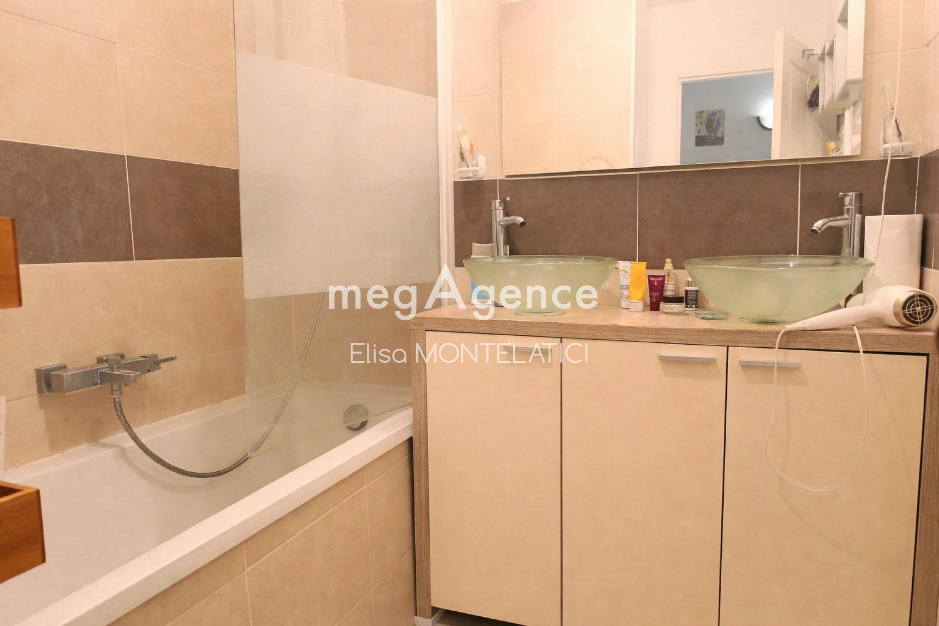 Miniature photo - 8 / 8