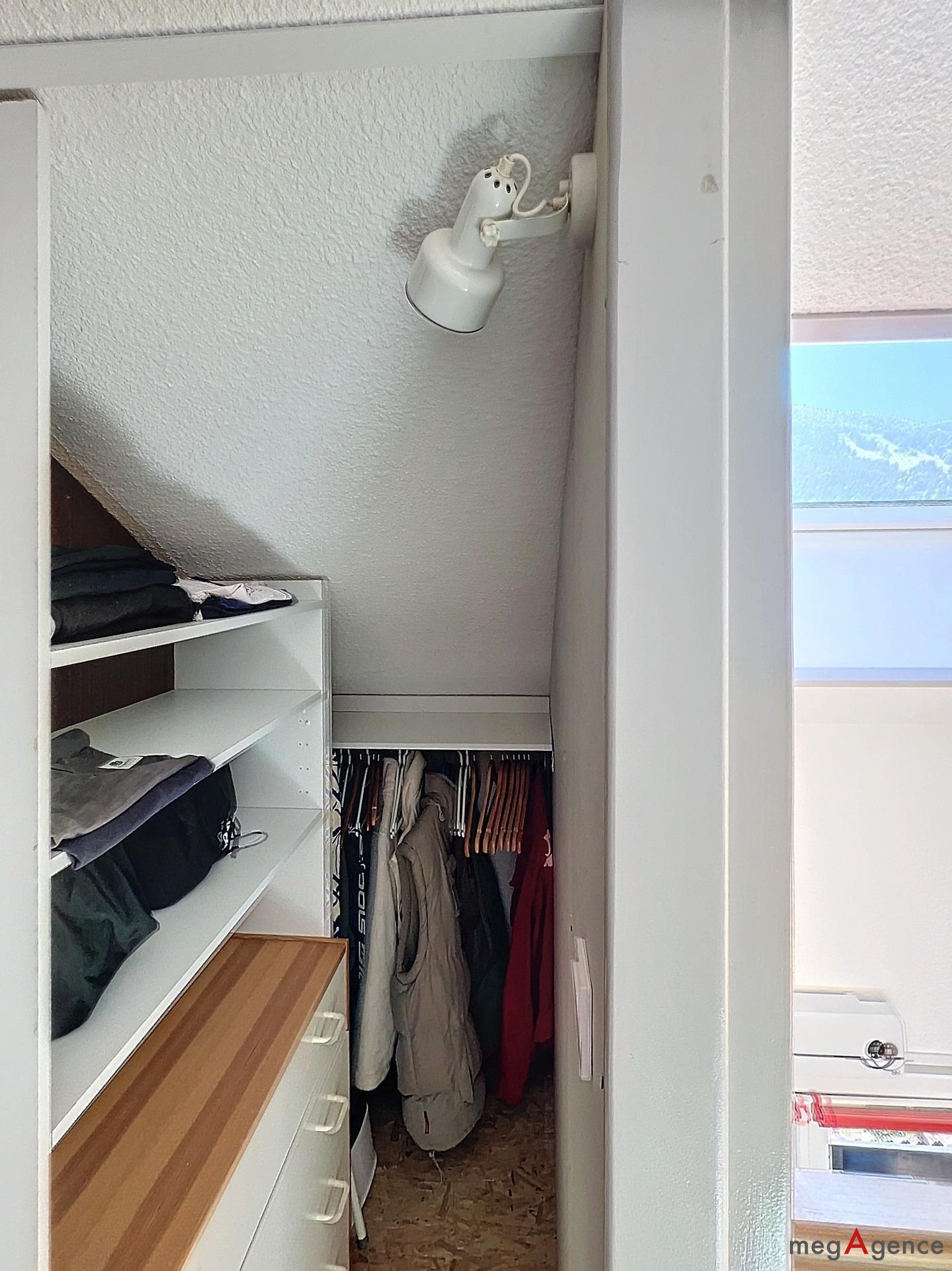 Miniature photo - 9 / 14