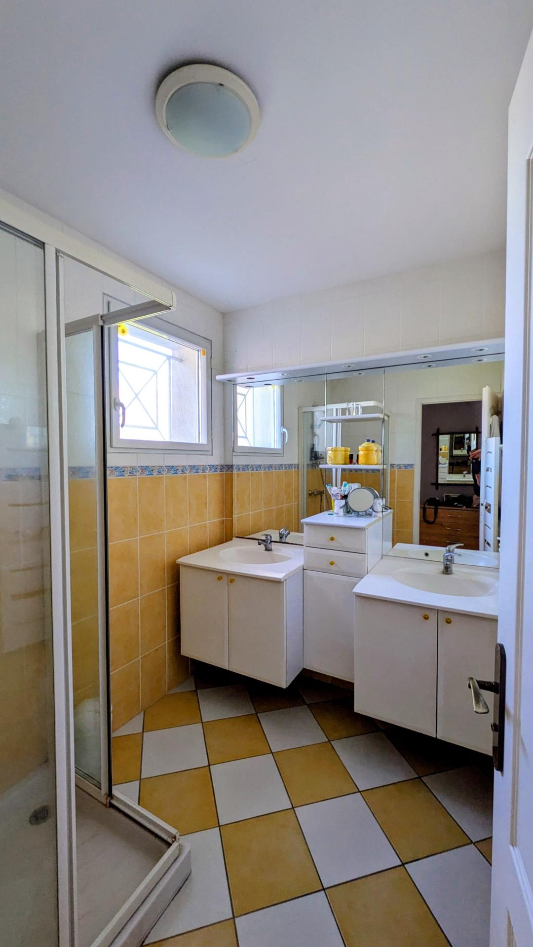 Miniature photo - 14 / 20