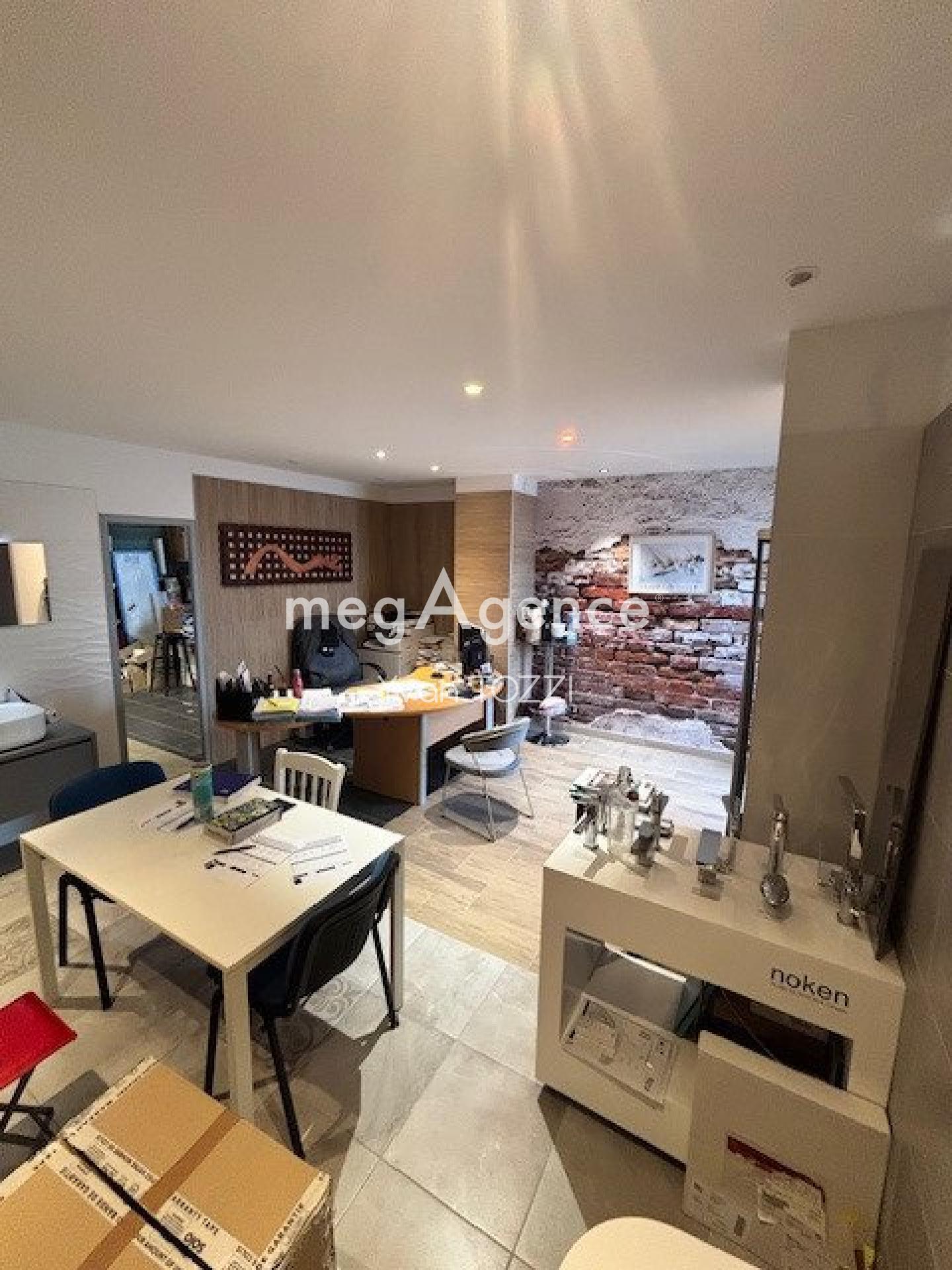 Miniature photo - 2 / 7