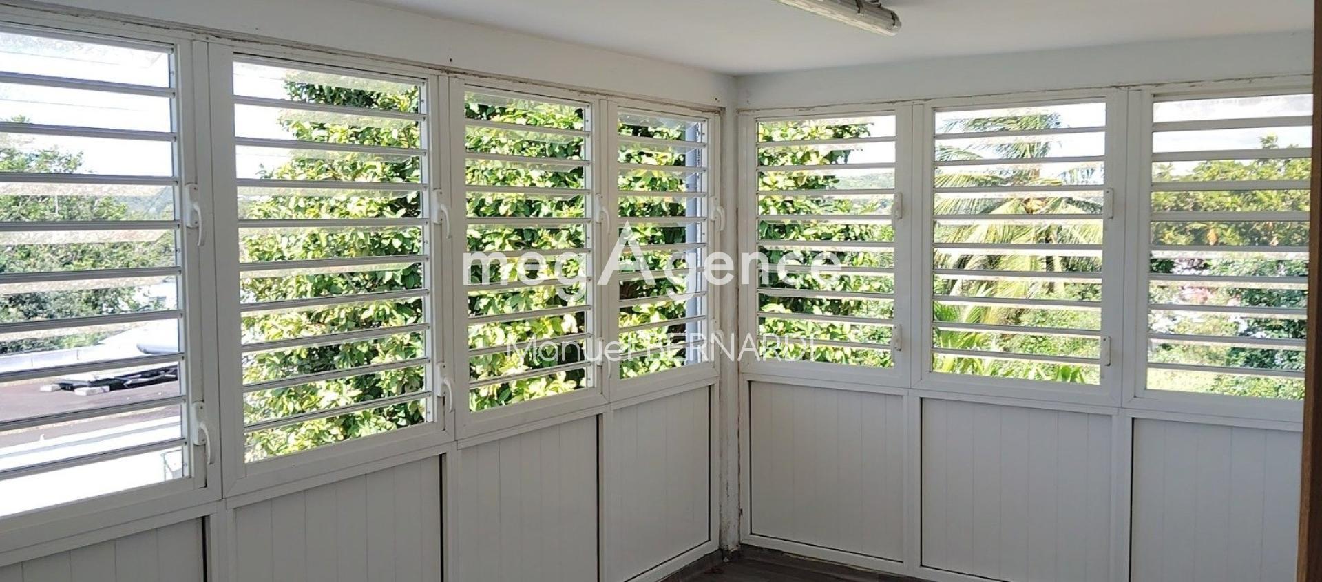 Miniature photo - 3 / 9