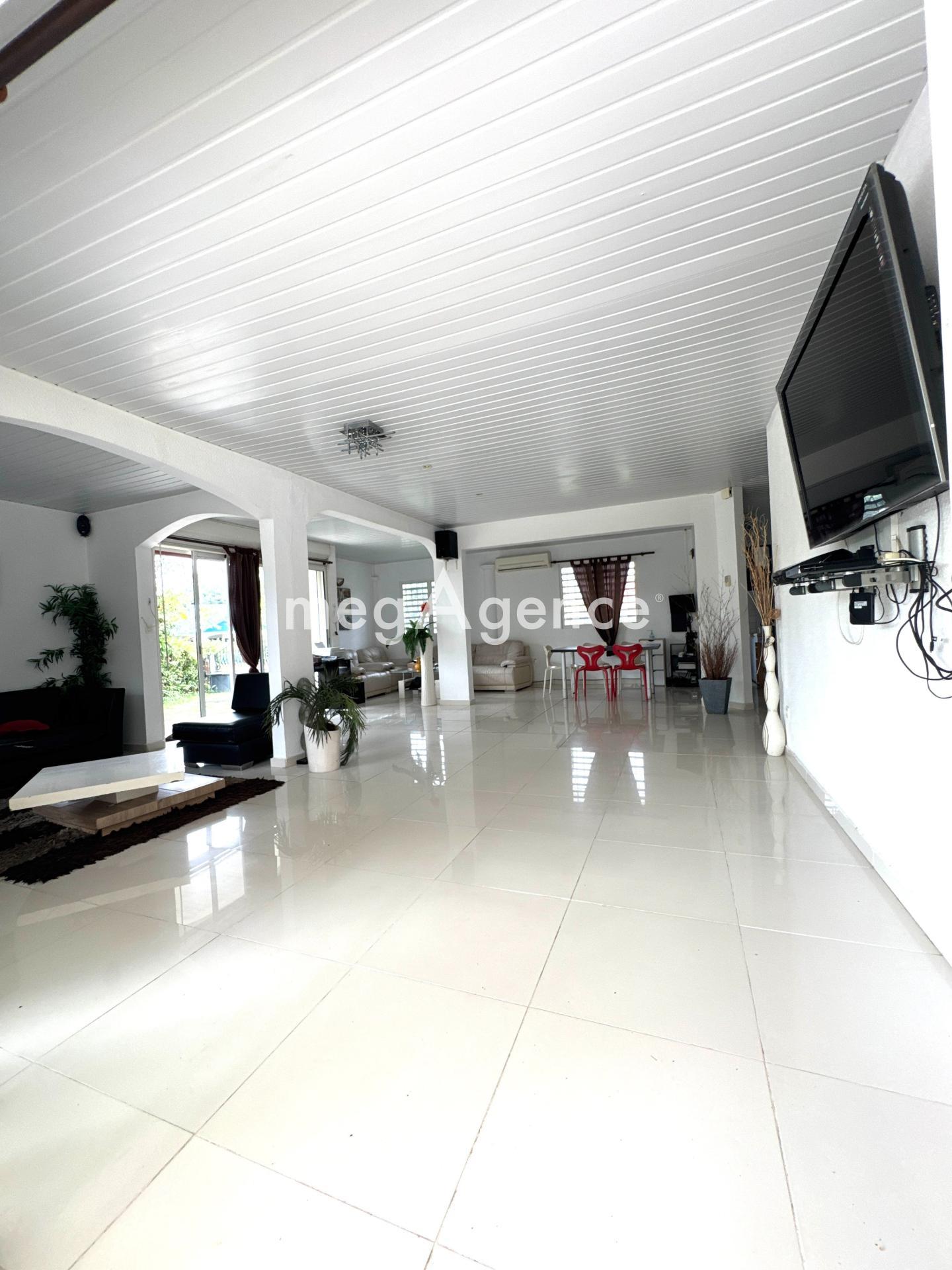 Miniature photo - 5 / 10