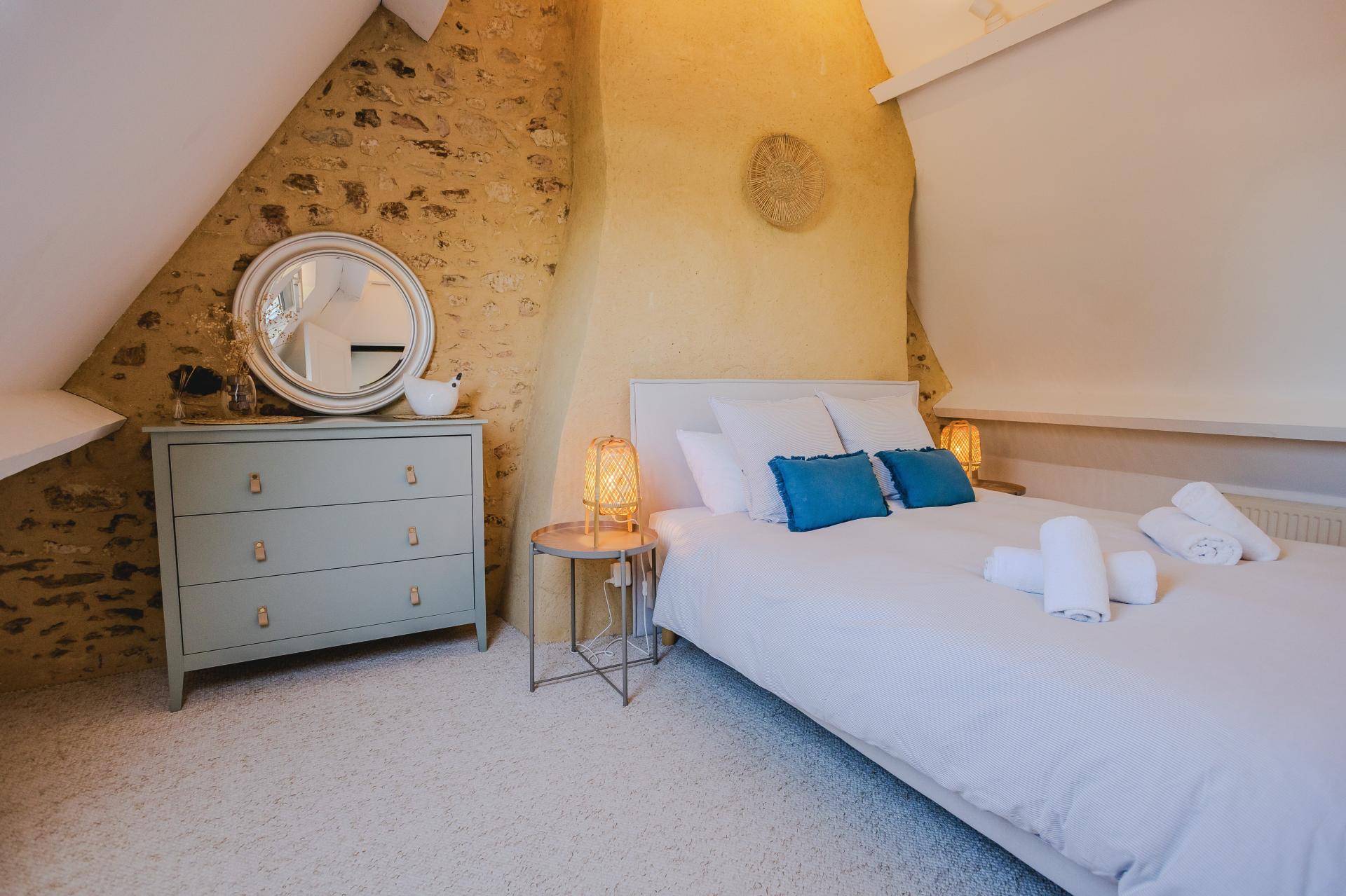 Miniature photo - 10 / 15