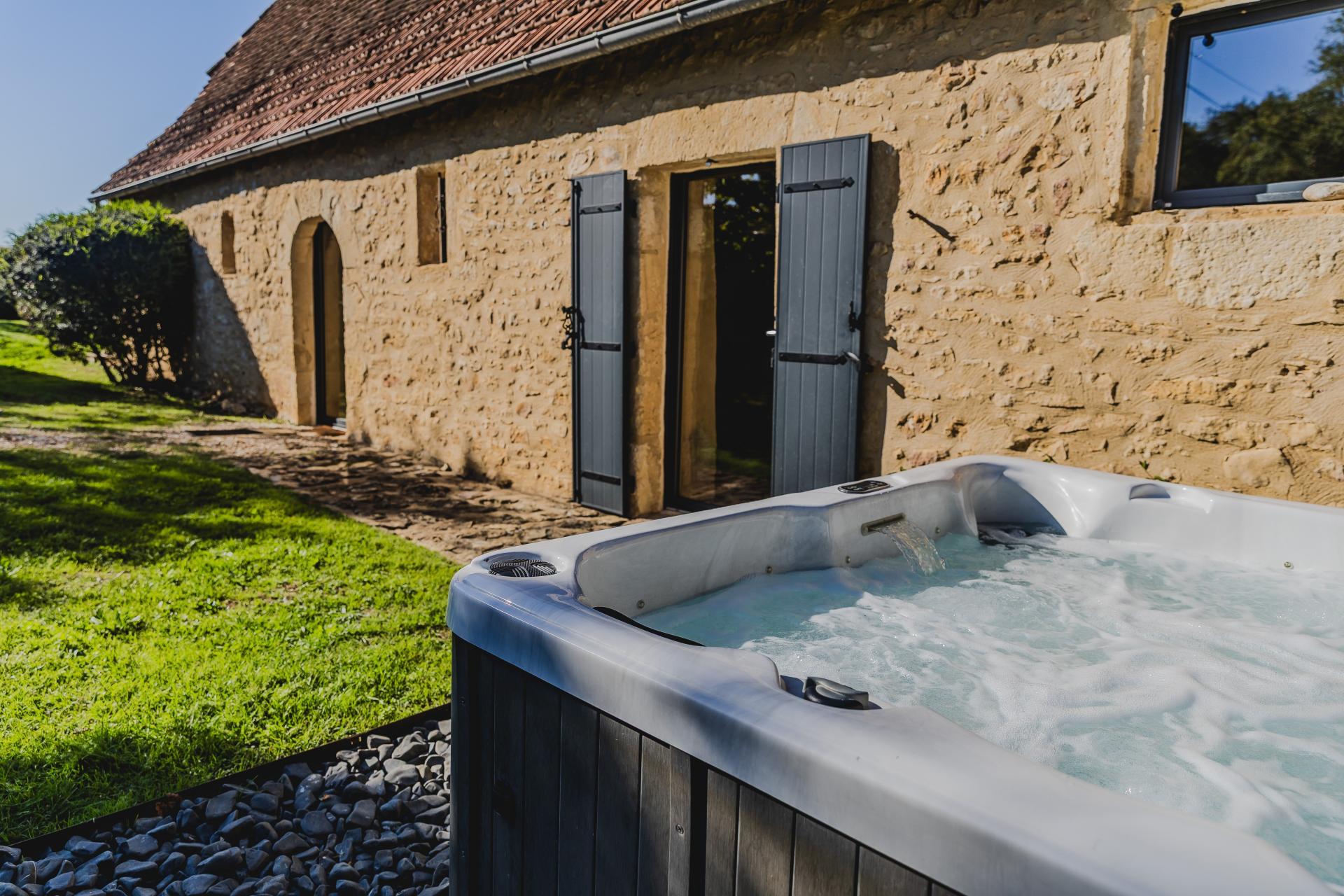 Miniature photo - 2 / 15