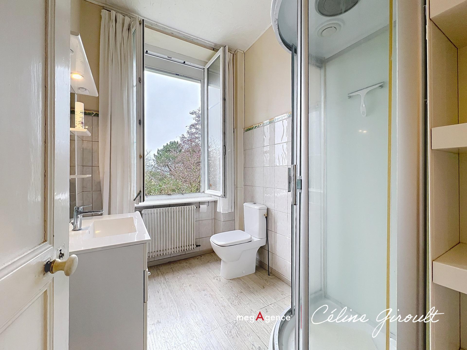 Miniature photo - 9 / 18