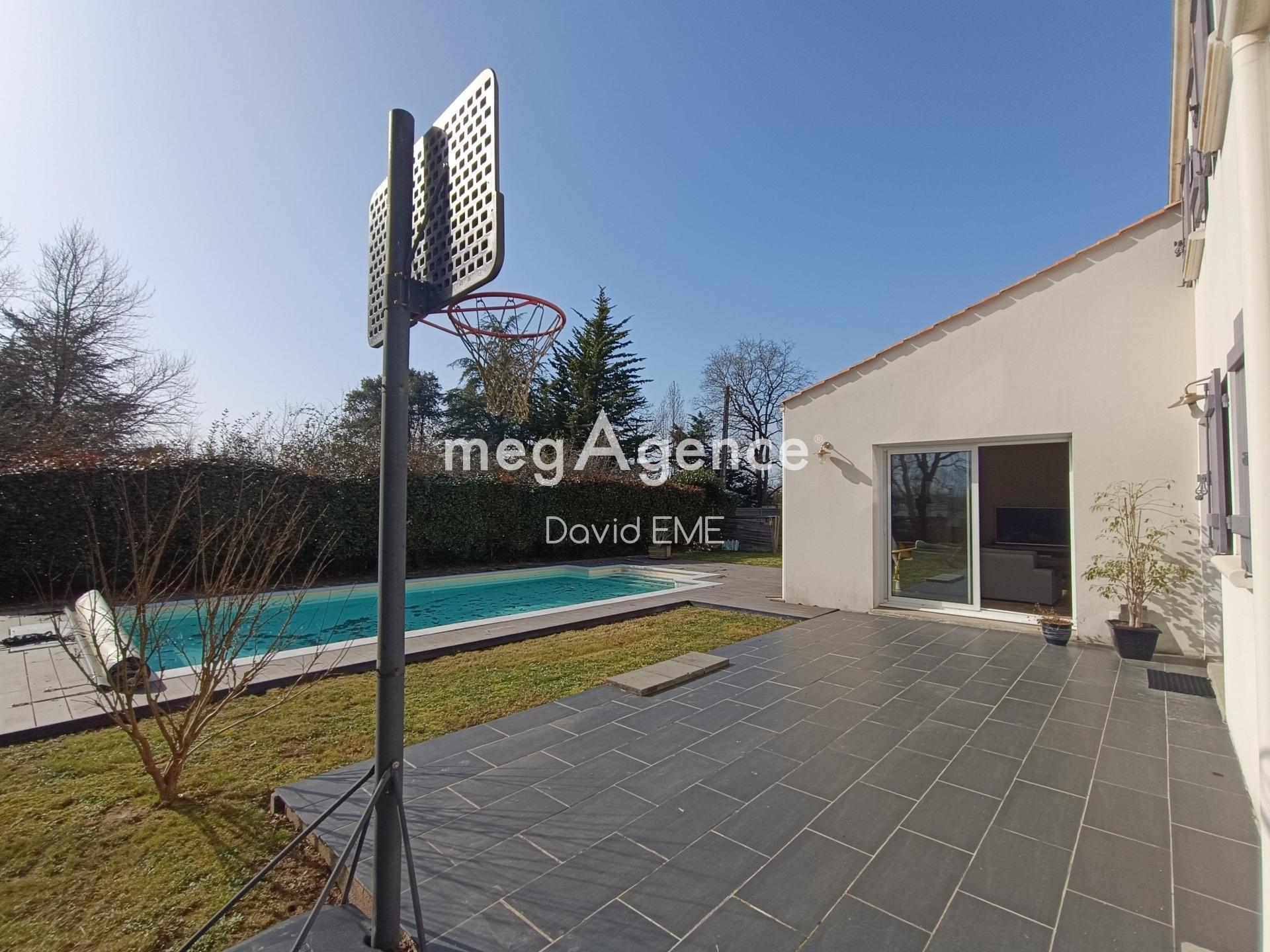 Miniature photo - 3 / 12