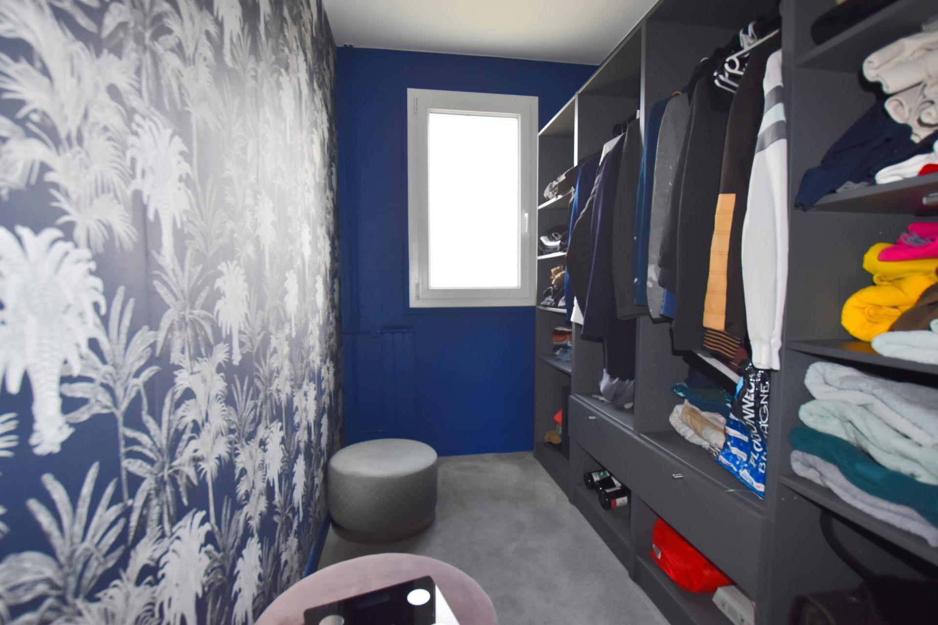 Miniature photo - 9 / 15