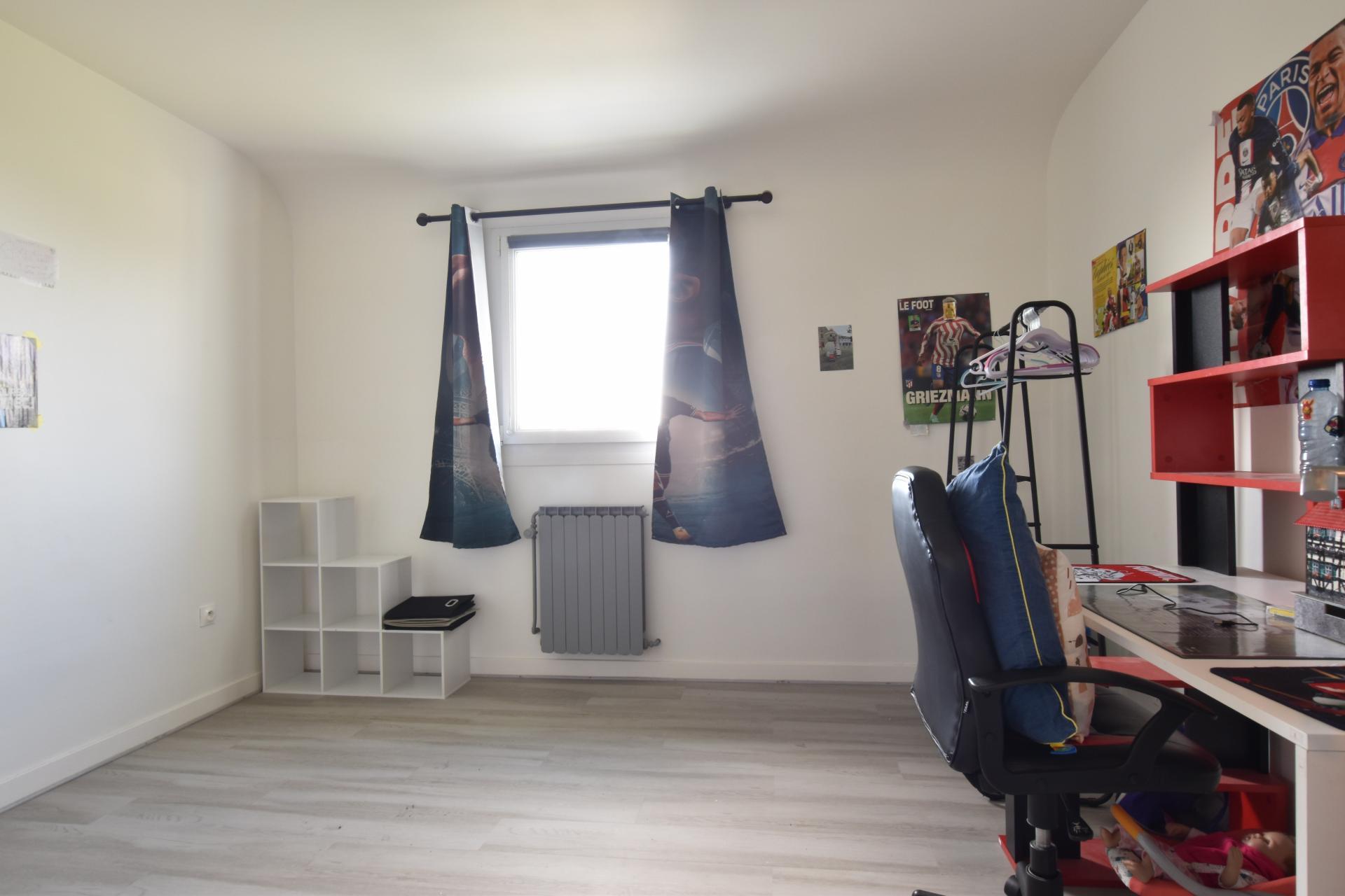 Miniature photo - 12 / 15