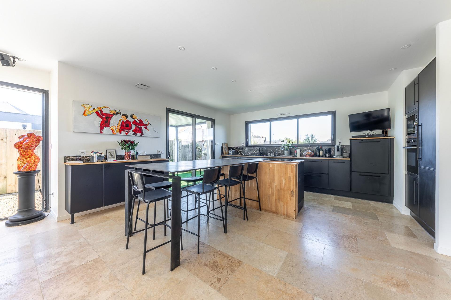 Miniature photo - 4 / 10