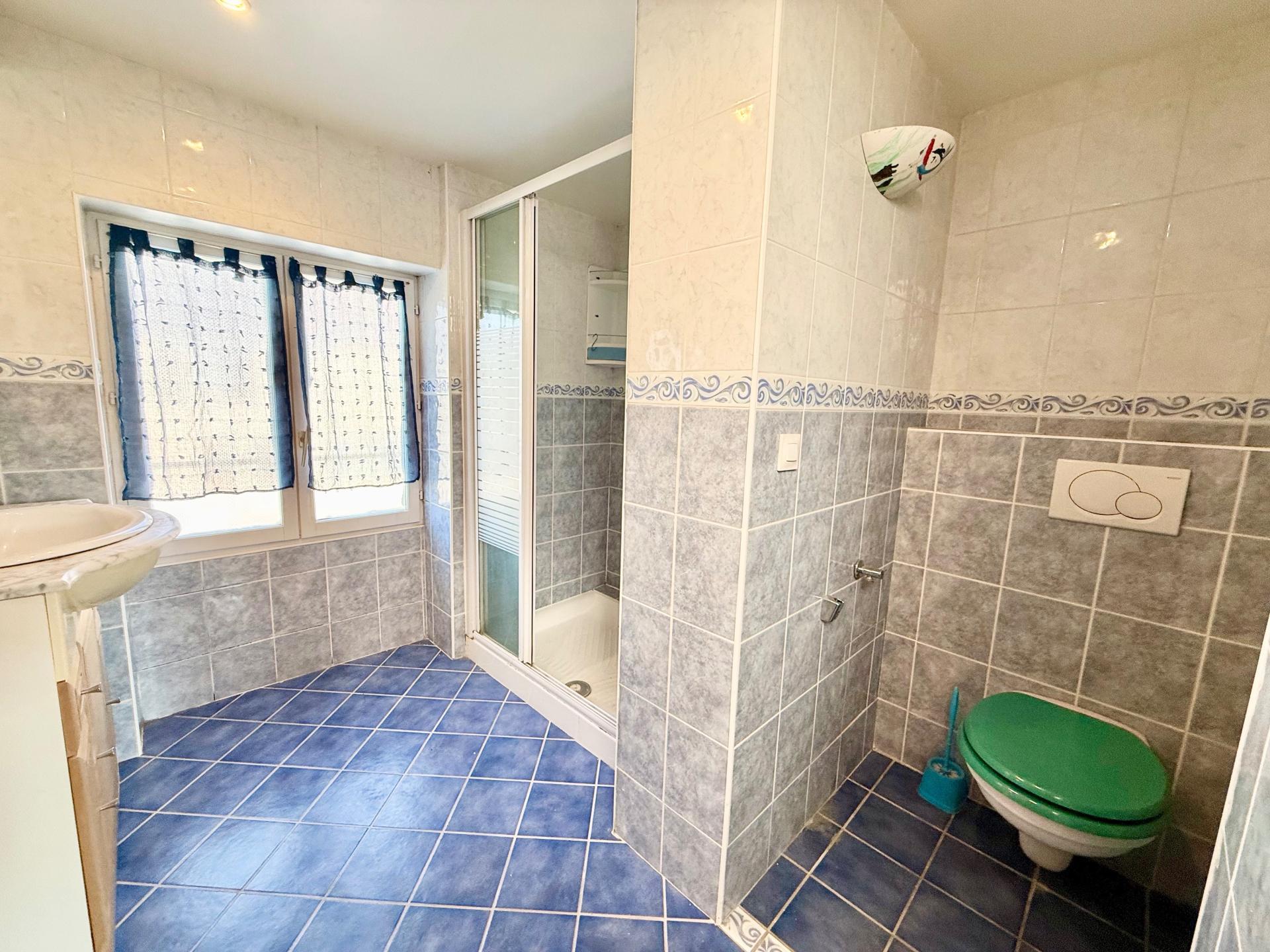 Miniature photo - 9 / 12