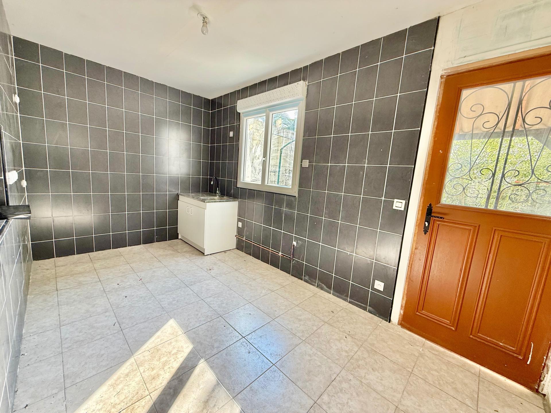 Miniature photo - 6 / 12