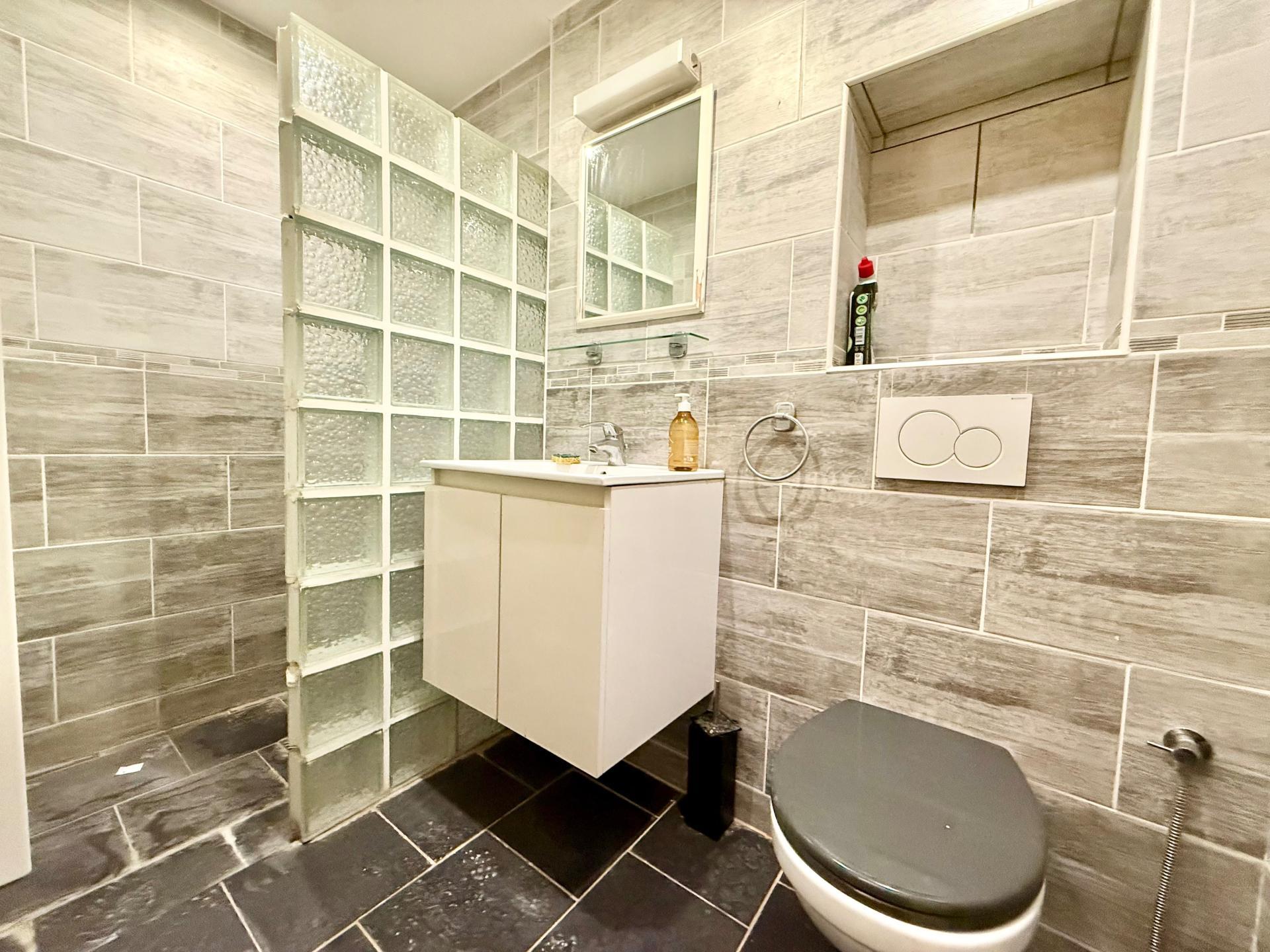 Miniature photo - 5 / 12