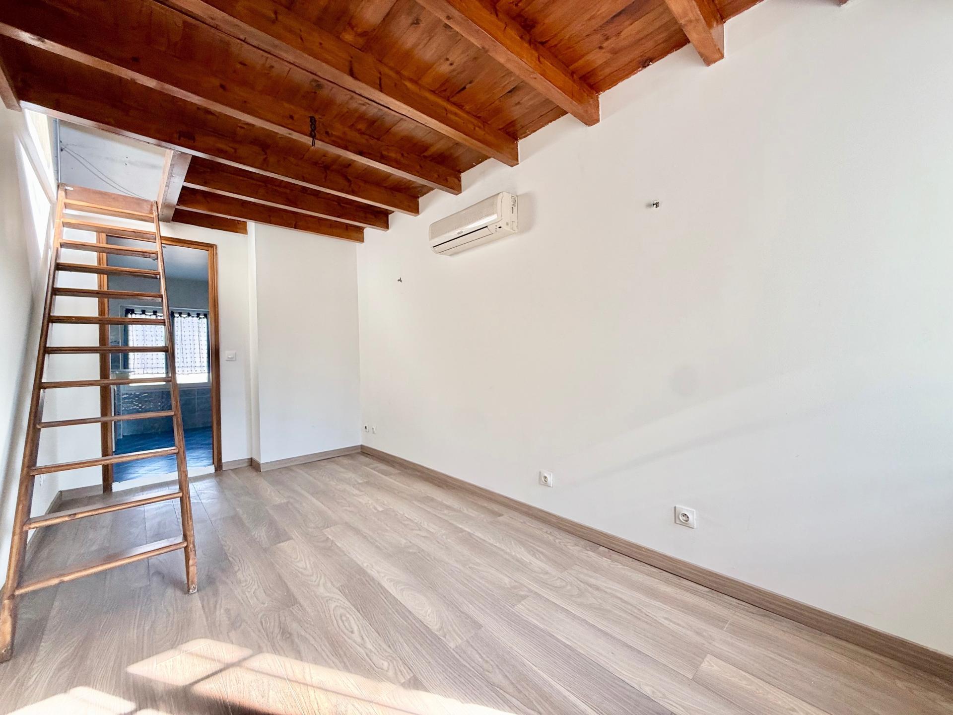 Miniature photo - 10 / 12