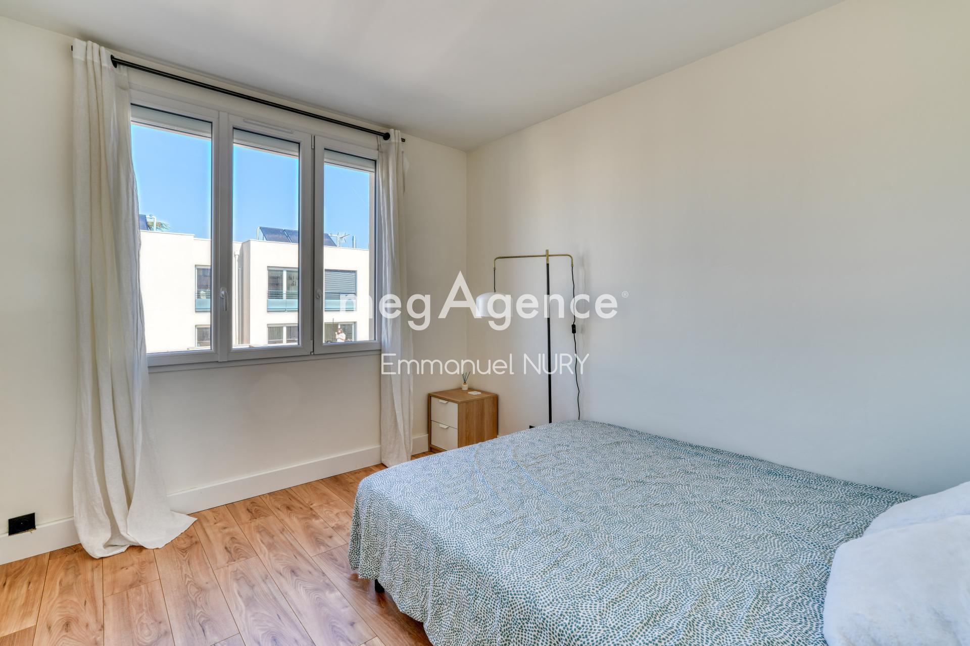 Miniature photo - 13 / 13