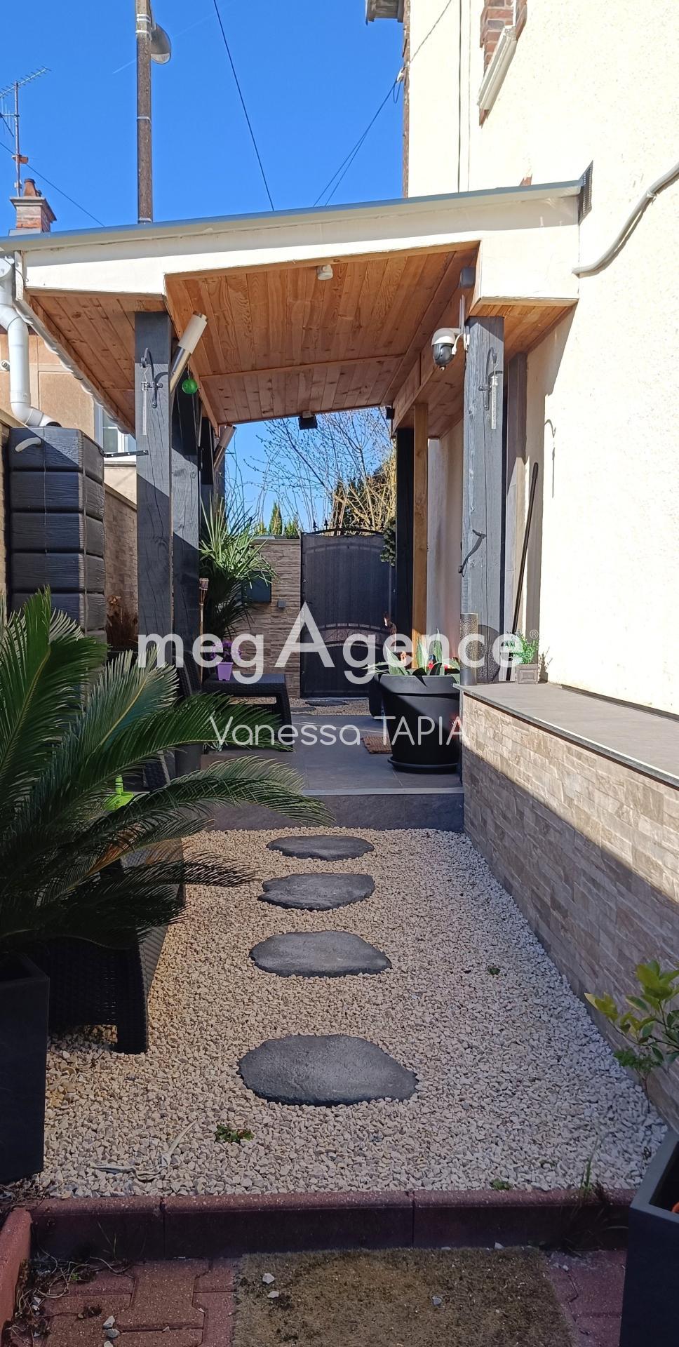 Miniature photo - 15 / 16