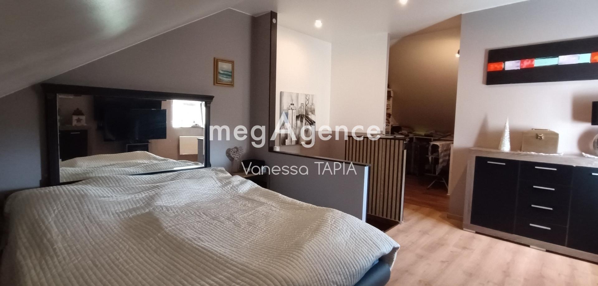 Miniature photo - 12 / 16