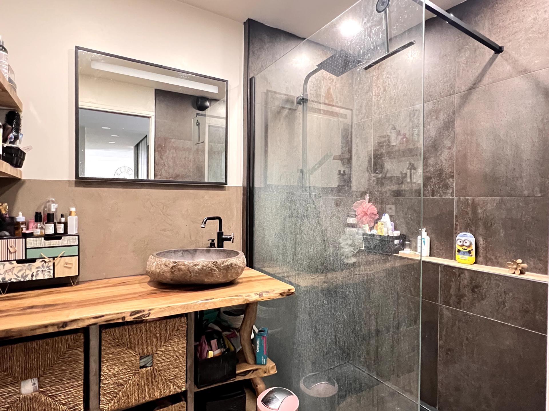 Miniature photo - 11 / 11