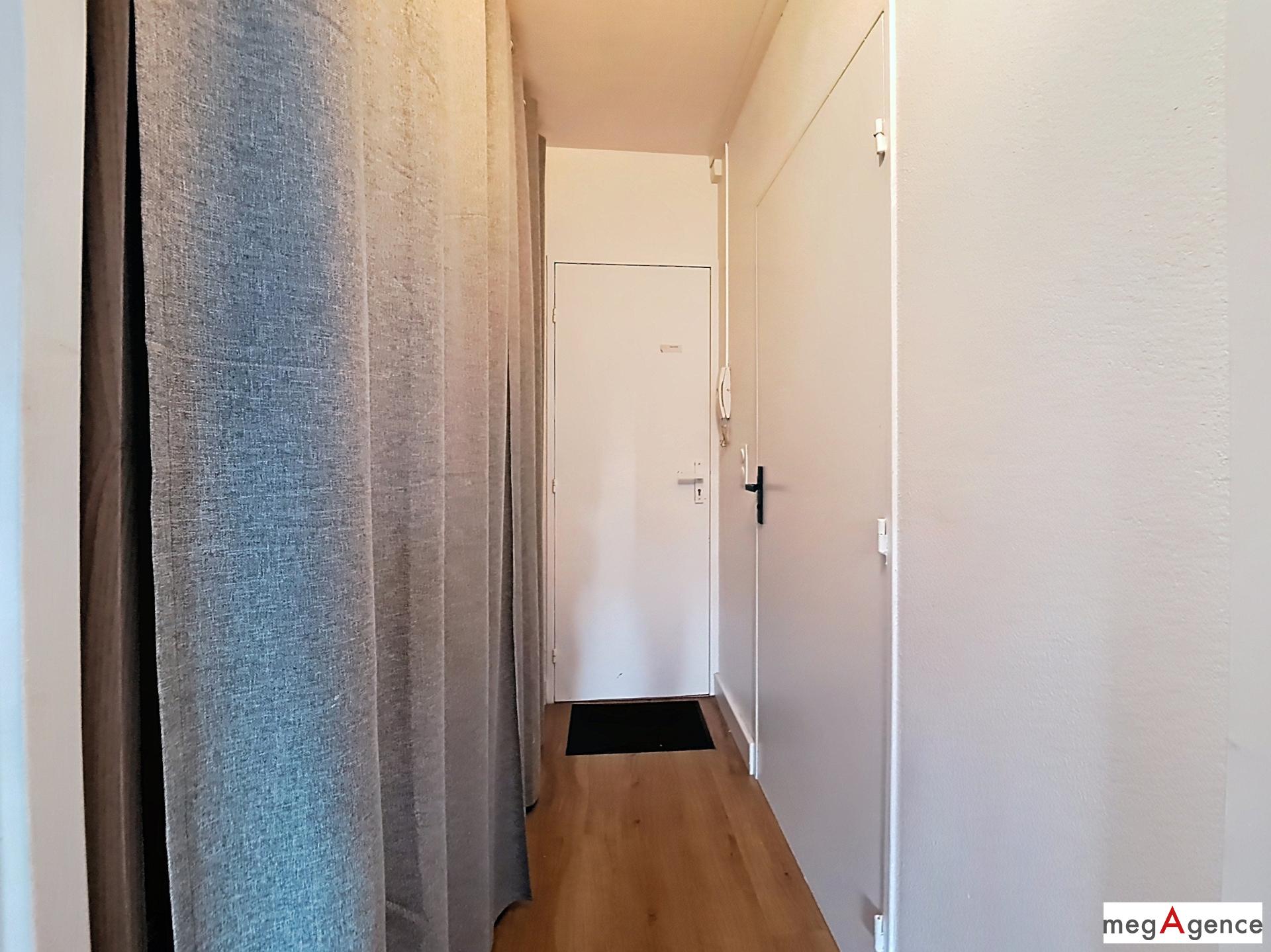 Miniature photo - 4 / 5