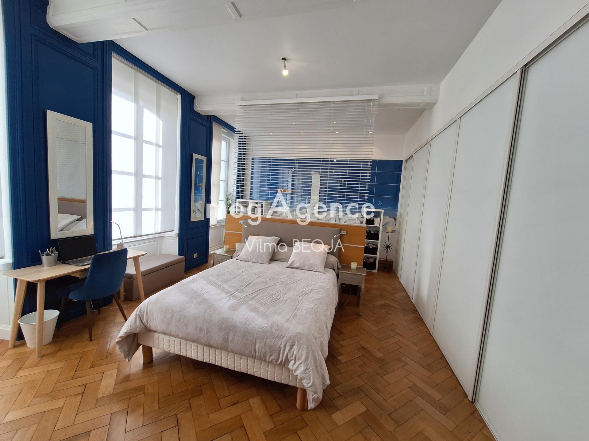 Miniature photo - 12 / 19