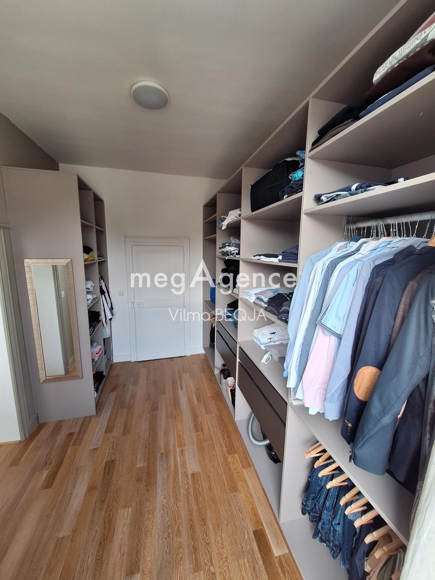 Miniature photo - 18 / 19