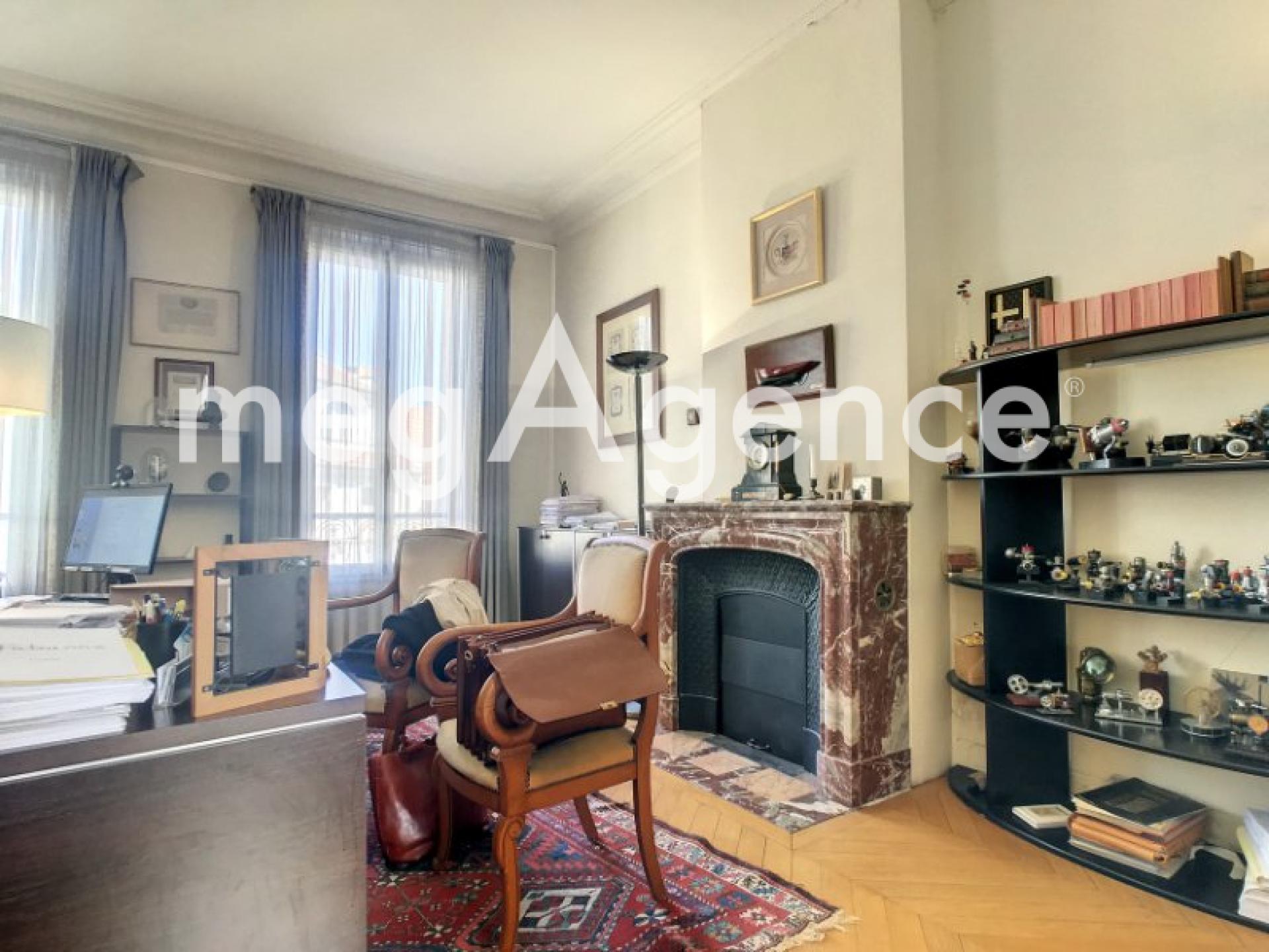 Miniature photo - 7 / 11