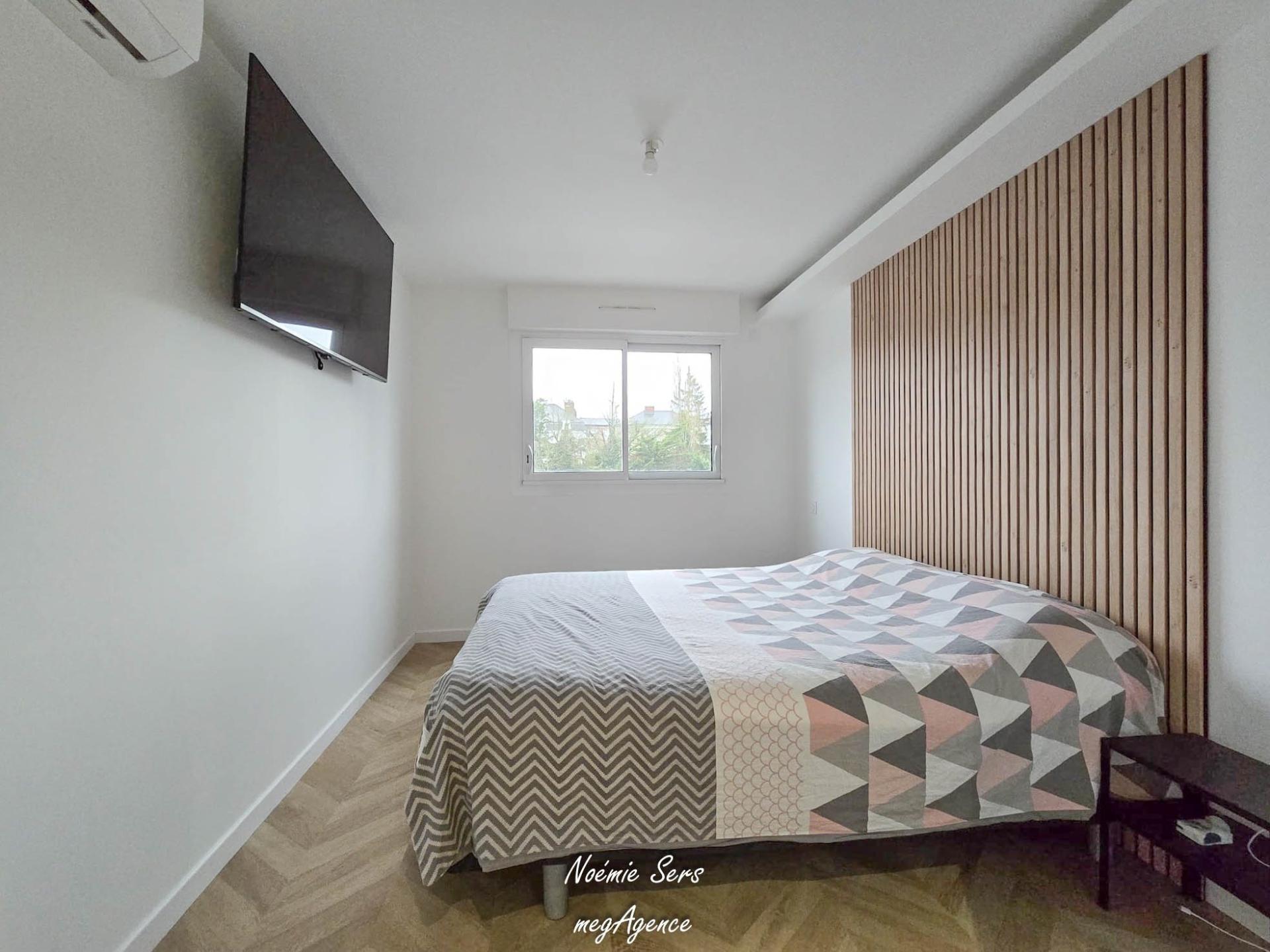 Miniature photo - 6 / 10