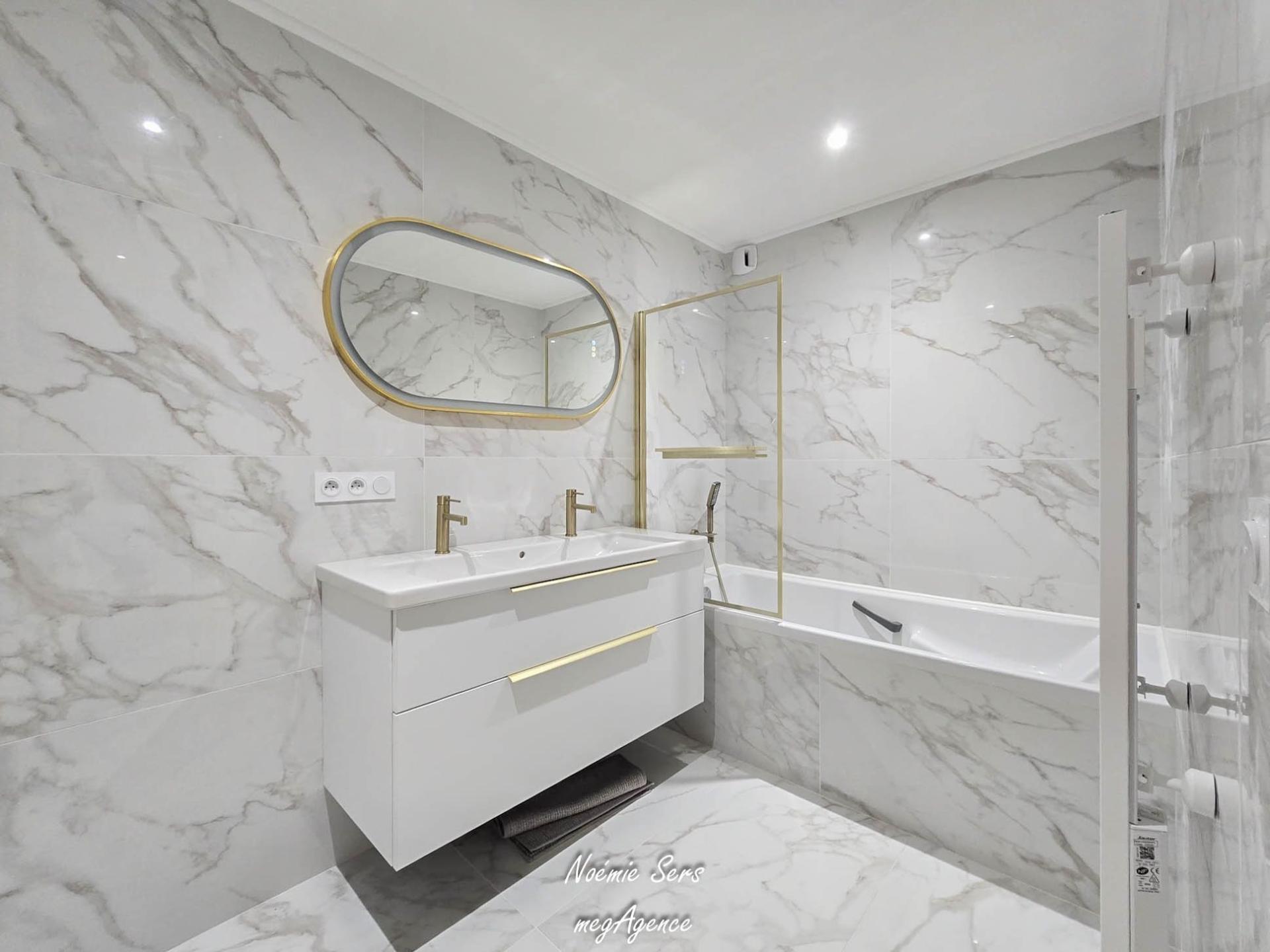 Miniature photo - 10 / 10