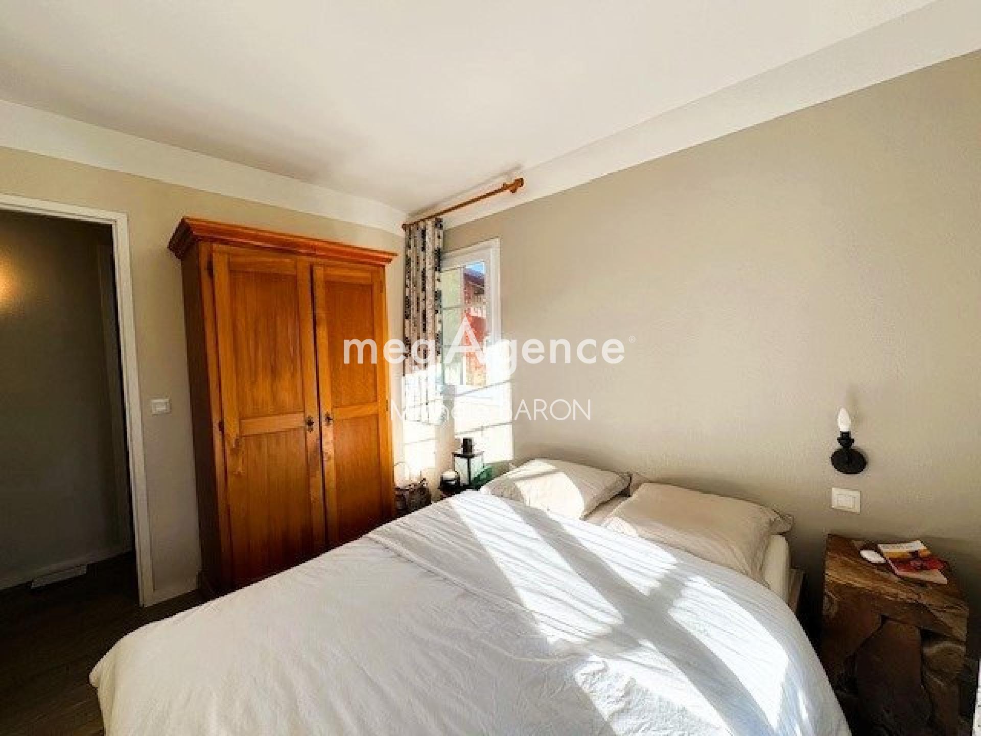 Miniature photo - 9 / 10