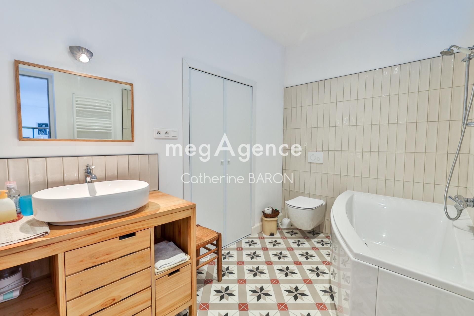 Miniature photo - 19 / 19