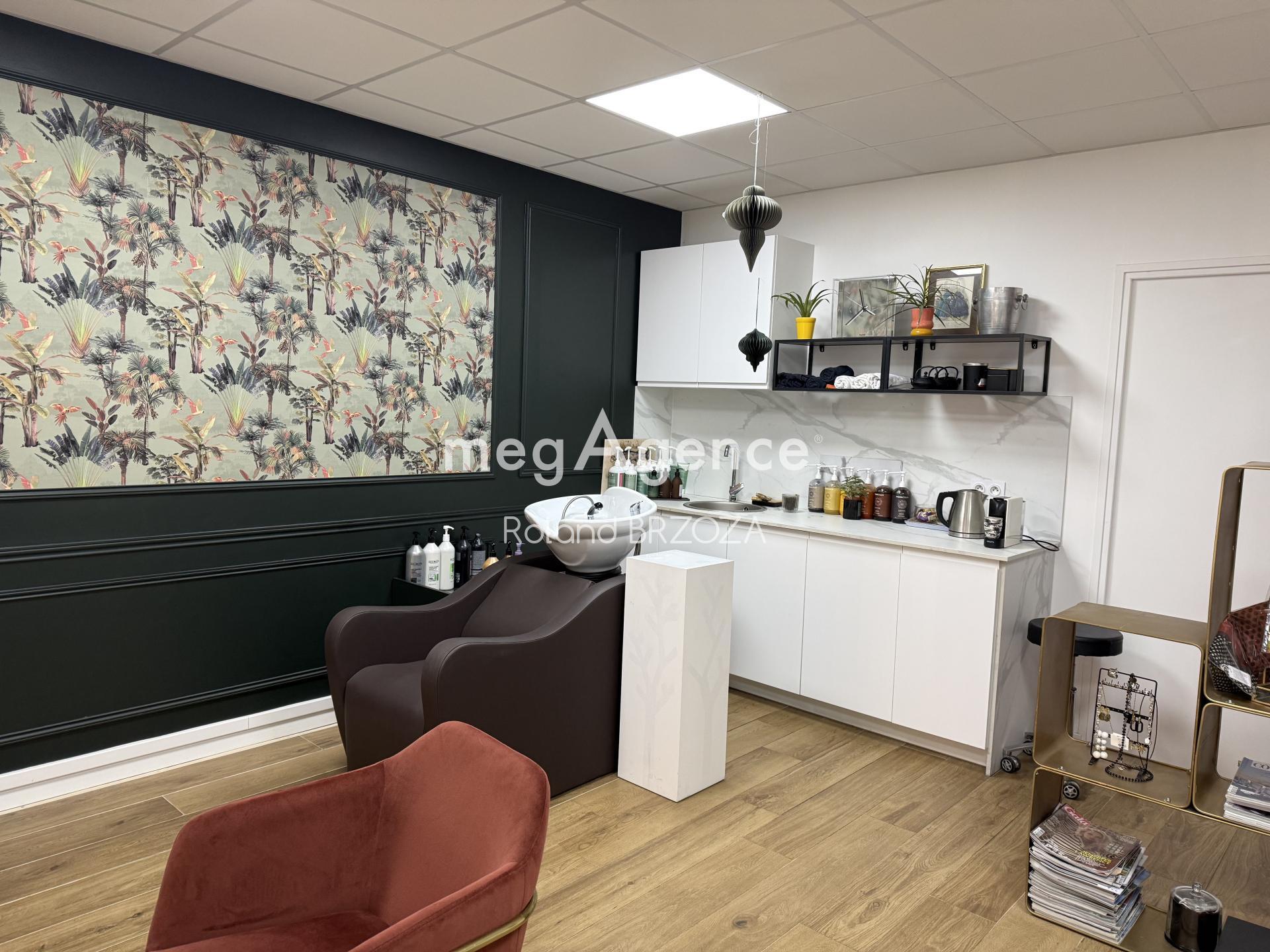 Miniature photo - 3 / 4