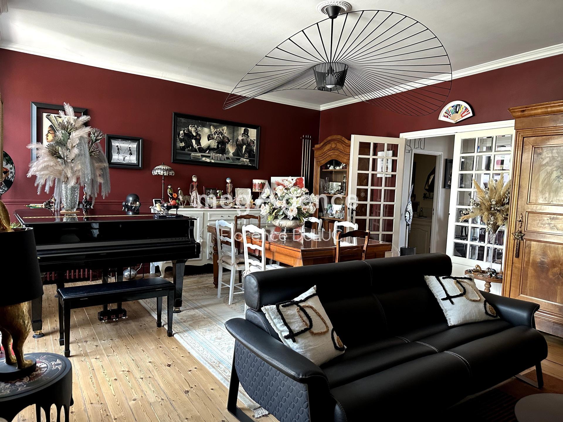 Miniature photo - 3 / 18