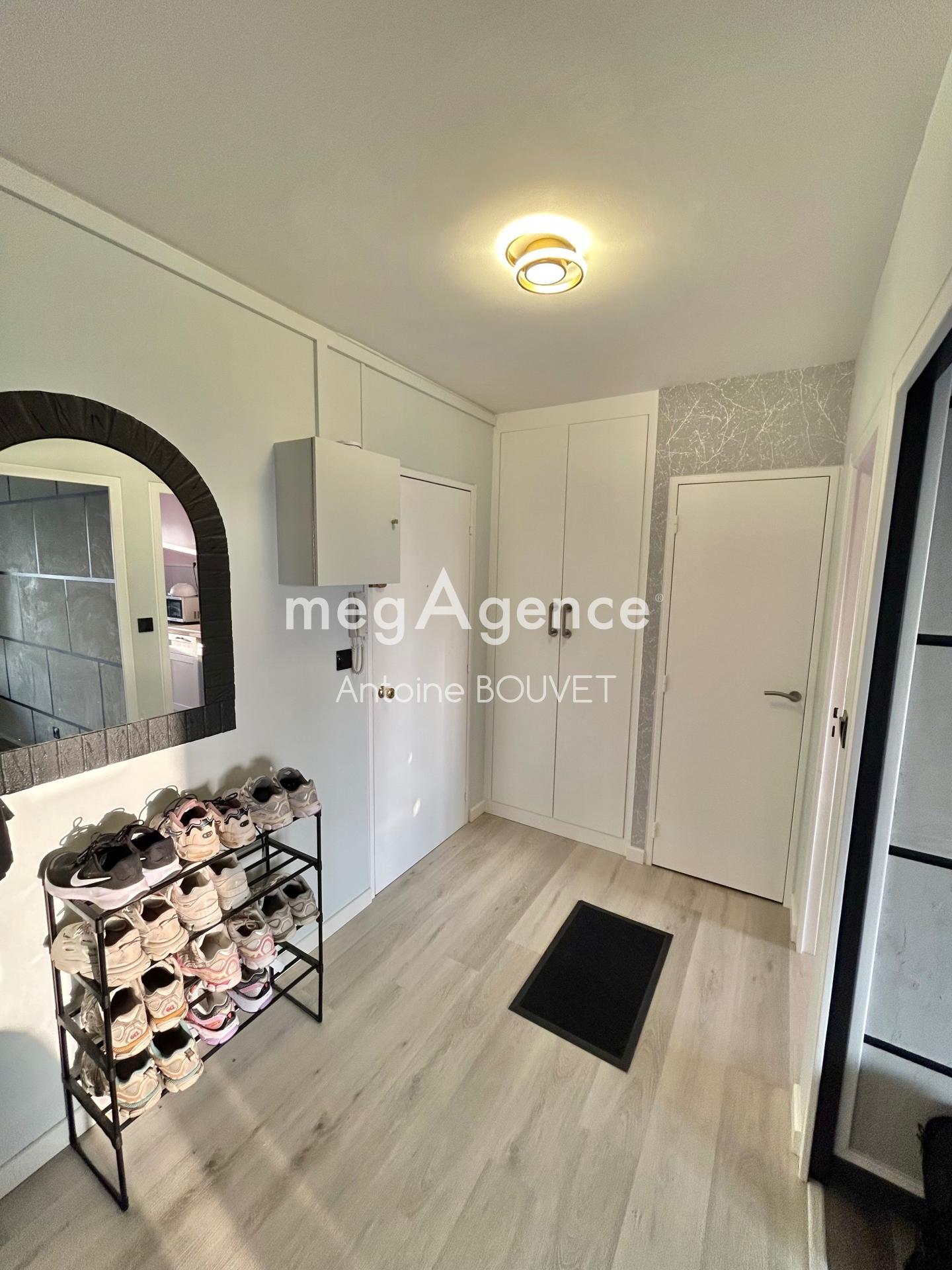 Miniature photo - 6 / 6