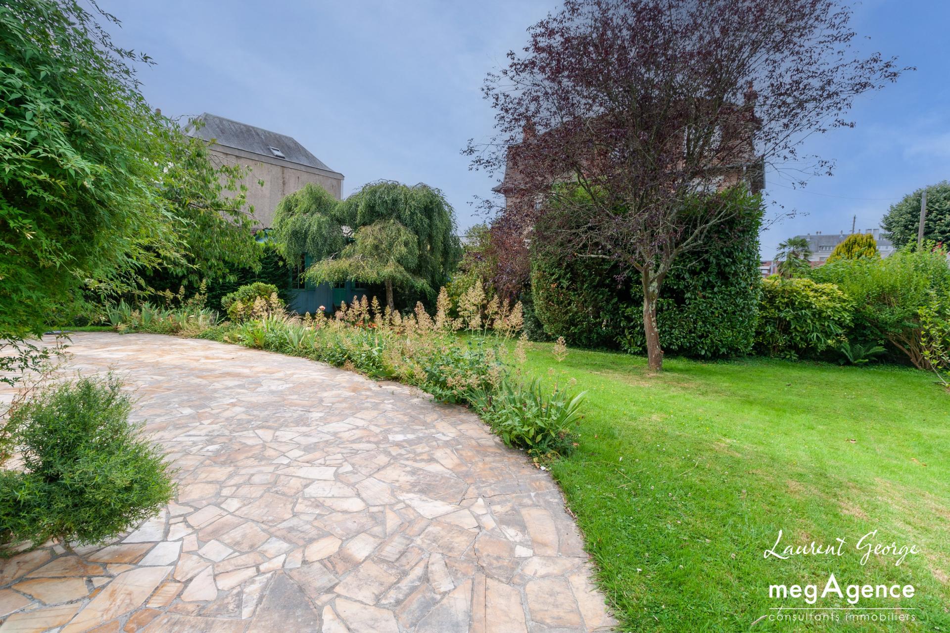 Miniature photo - 14 / 17