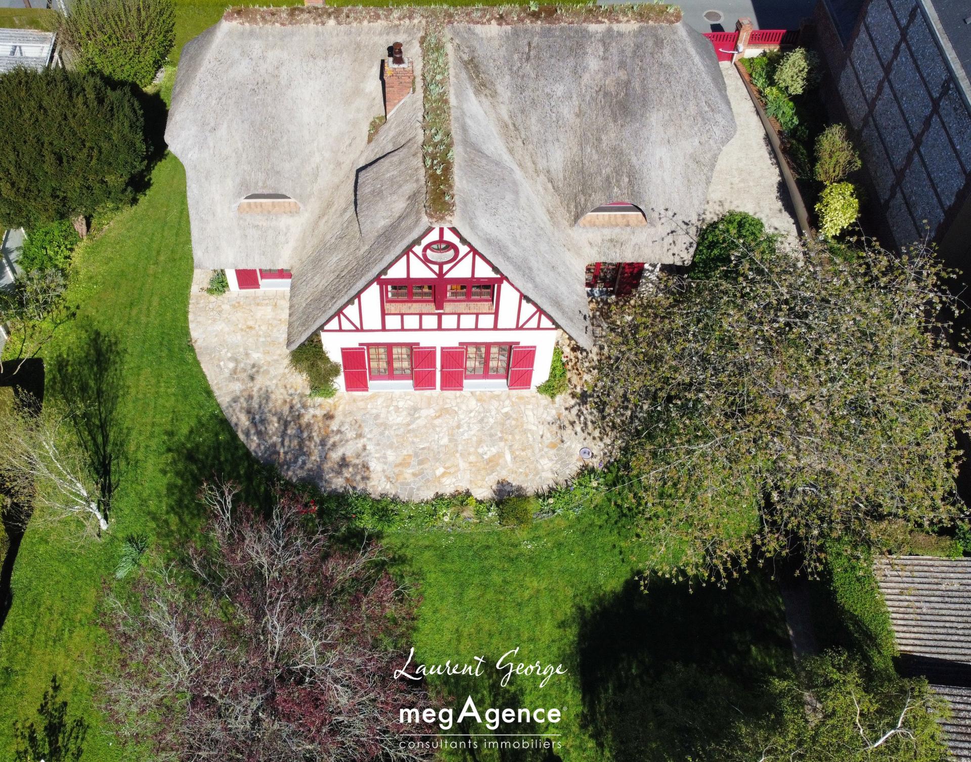 Miniature photo - 2 / 17