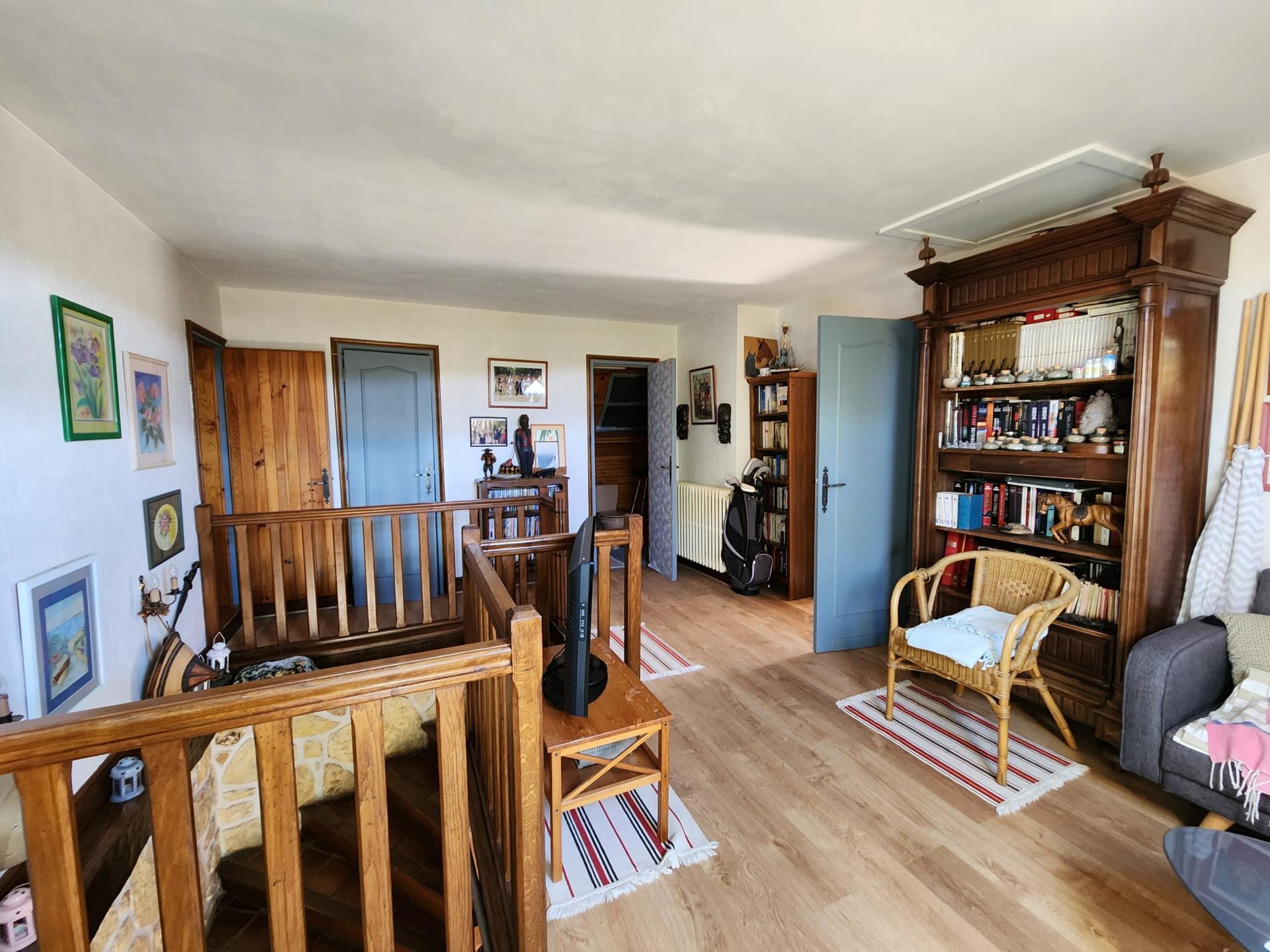 Miniature photo - 8 / 12