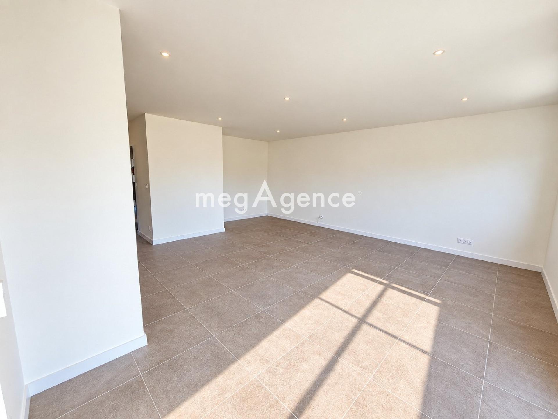 Achat : Maison à GALGON, 33133 - 4 pièces 130m² — 4