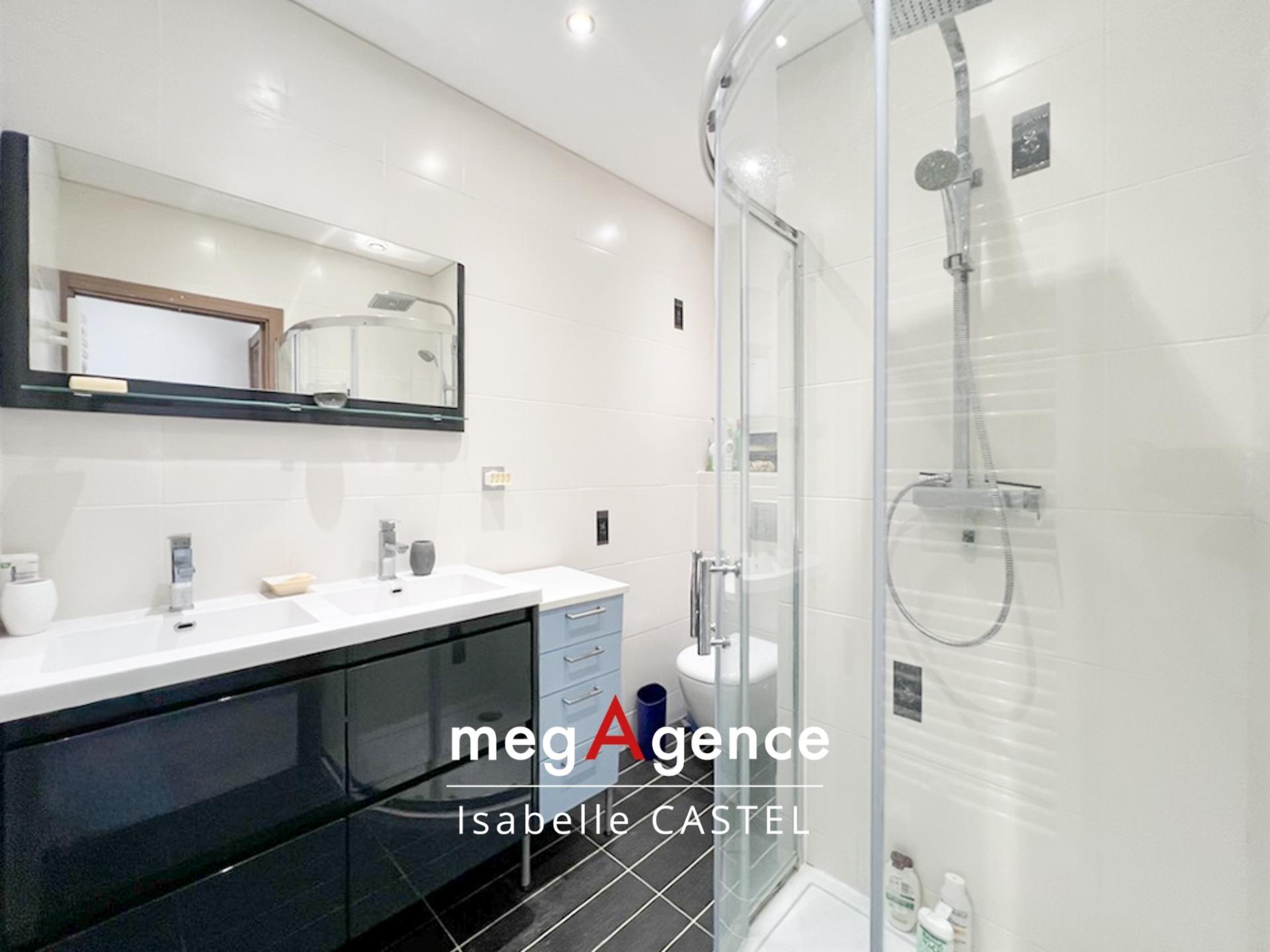 Miniature photo - 9 / 12