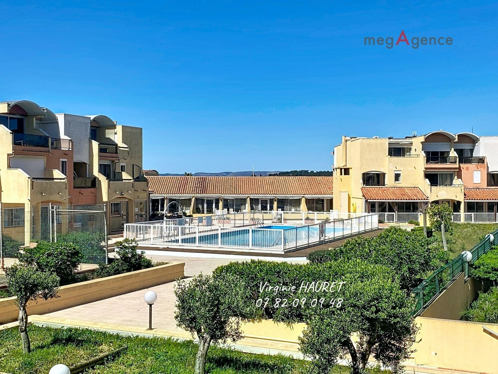 Miniature photo - 10 / 10