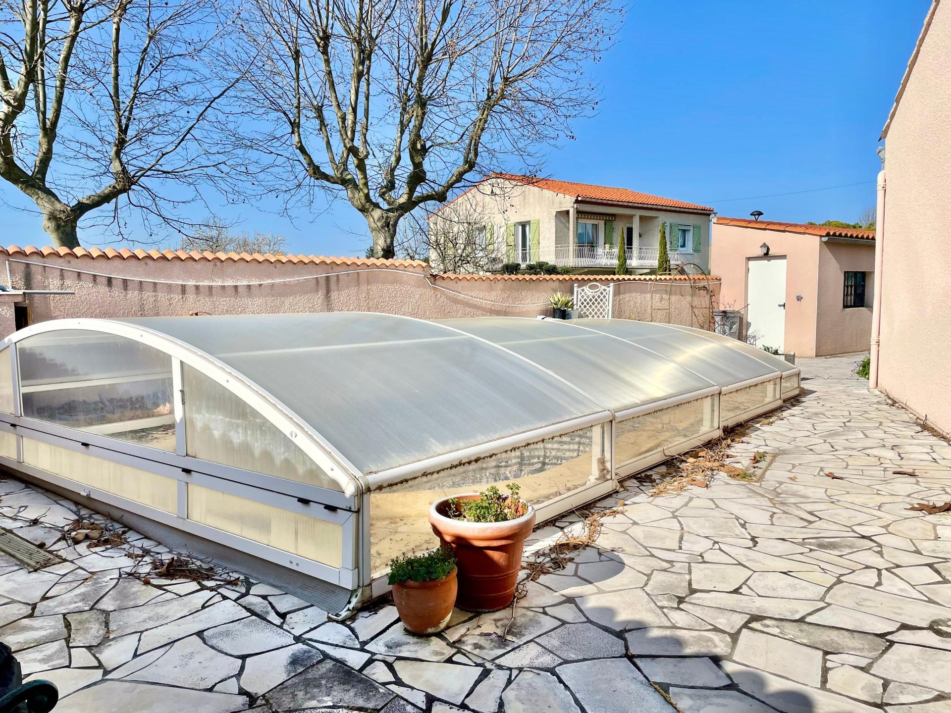 Miniature photo - 12 / 12