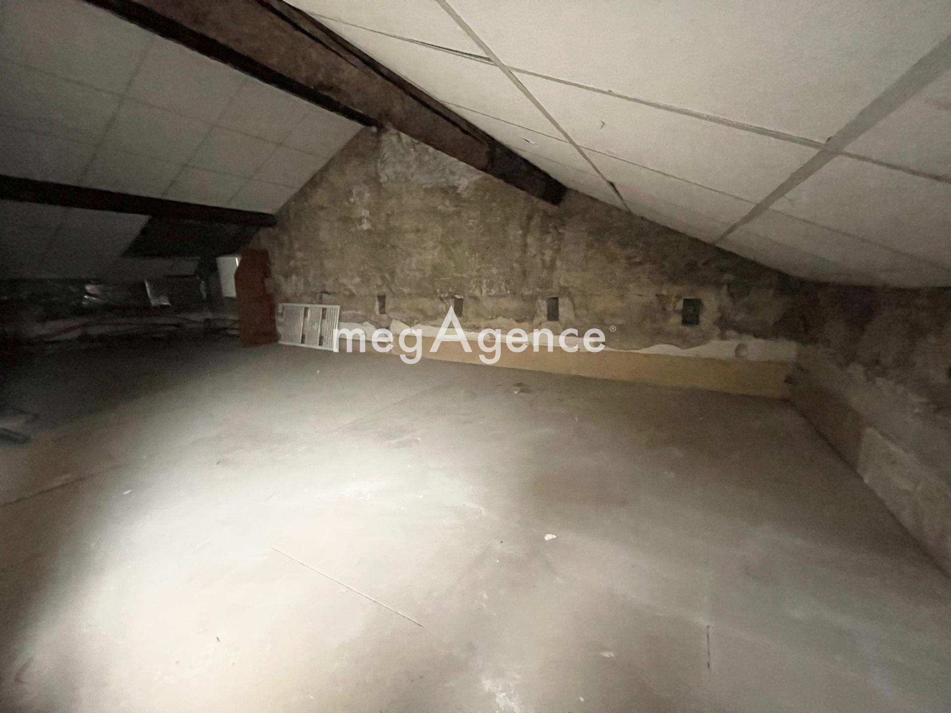 Miniature photo - 11 / 16